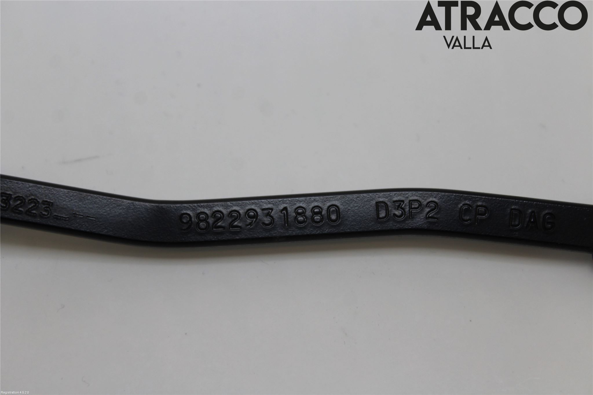Peugeot 2008/E-2008 20- Torkararm Armar Vindruta