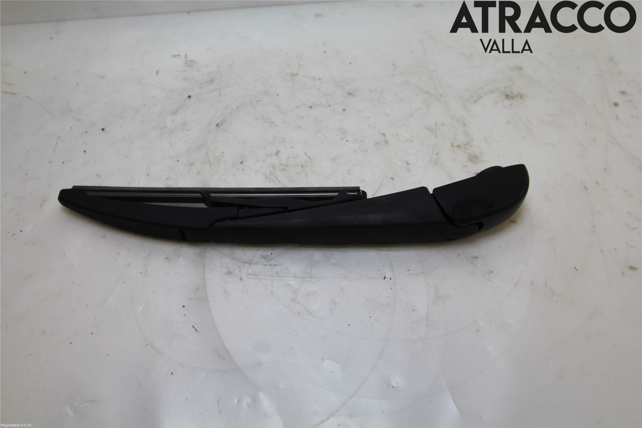 Toyota AURIS 13-19 Torkararm-Bakruta