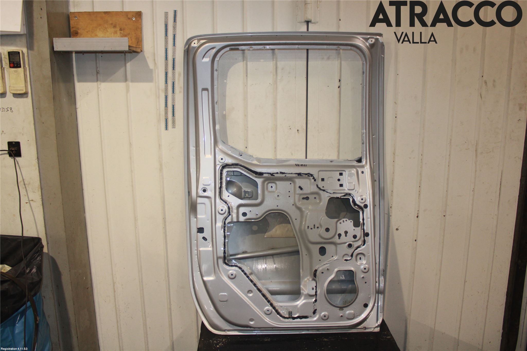 Nissan NAVARA 05-16 Dörr Bak Vänster