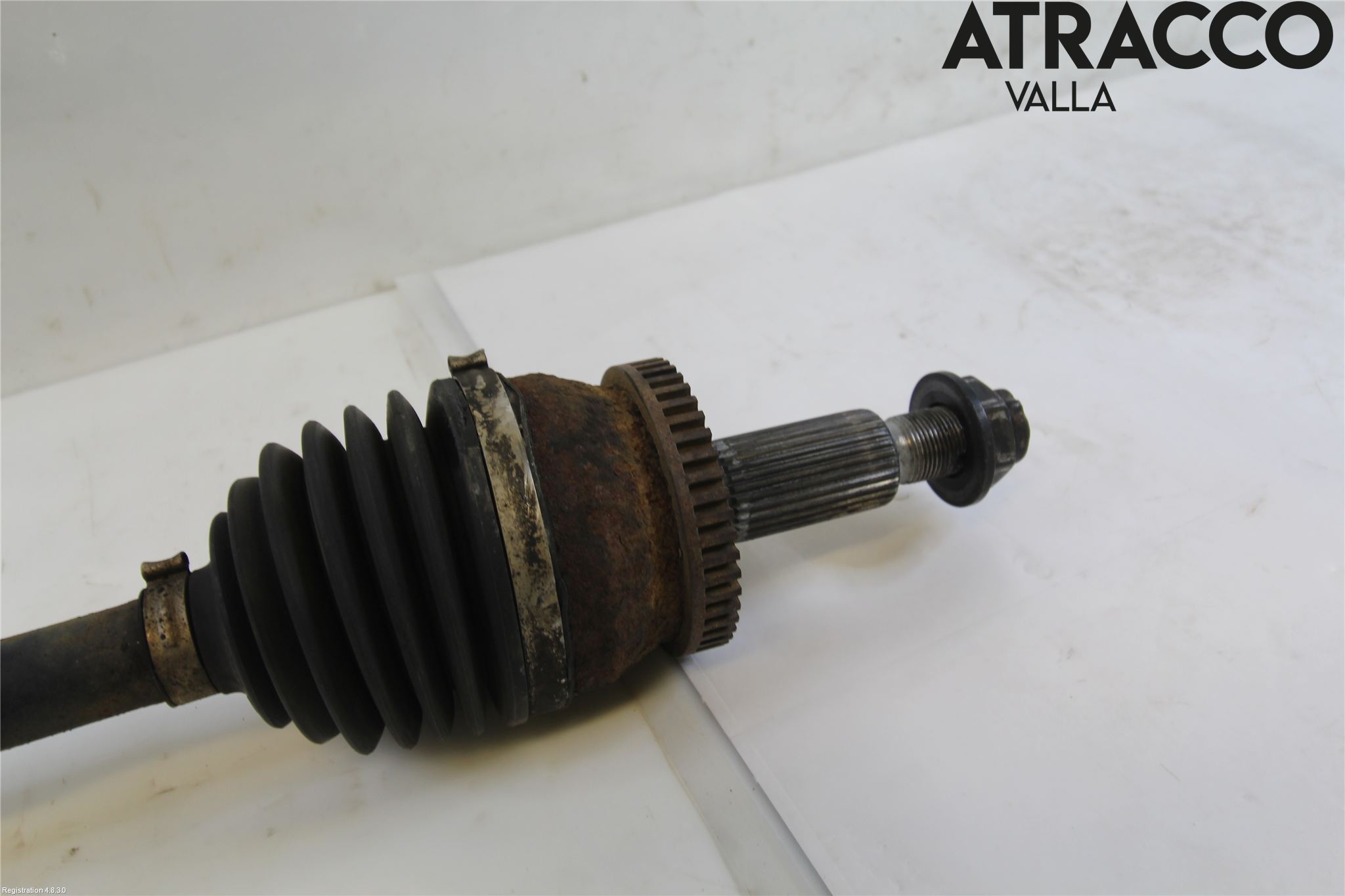 Hyundai i40 16-18 Drivaxel Fram Höger