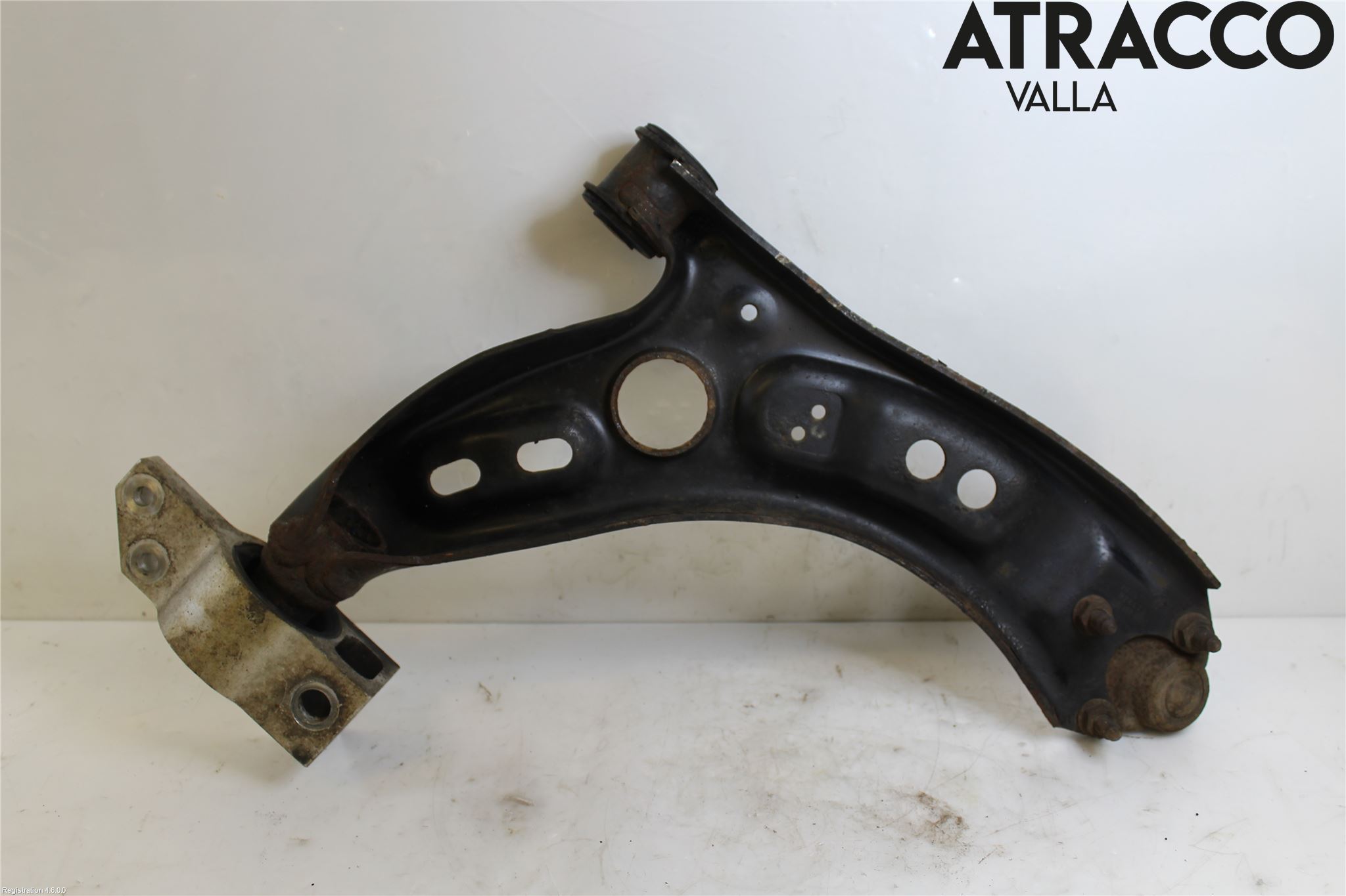 Volkswagen VW PASSAT 11-14 Bärarm Fram Undre Vä