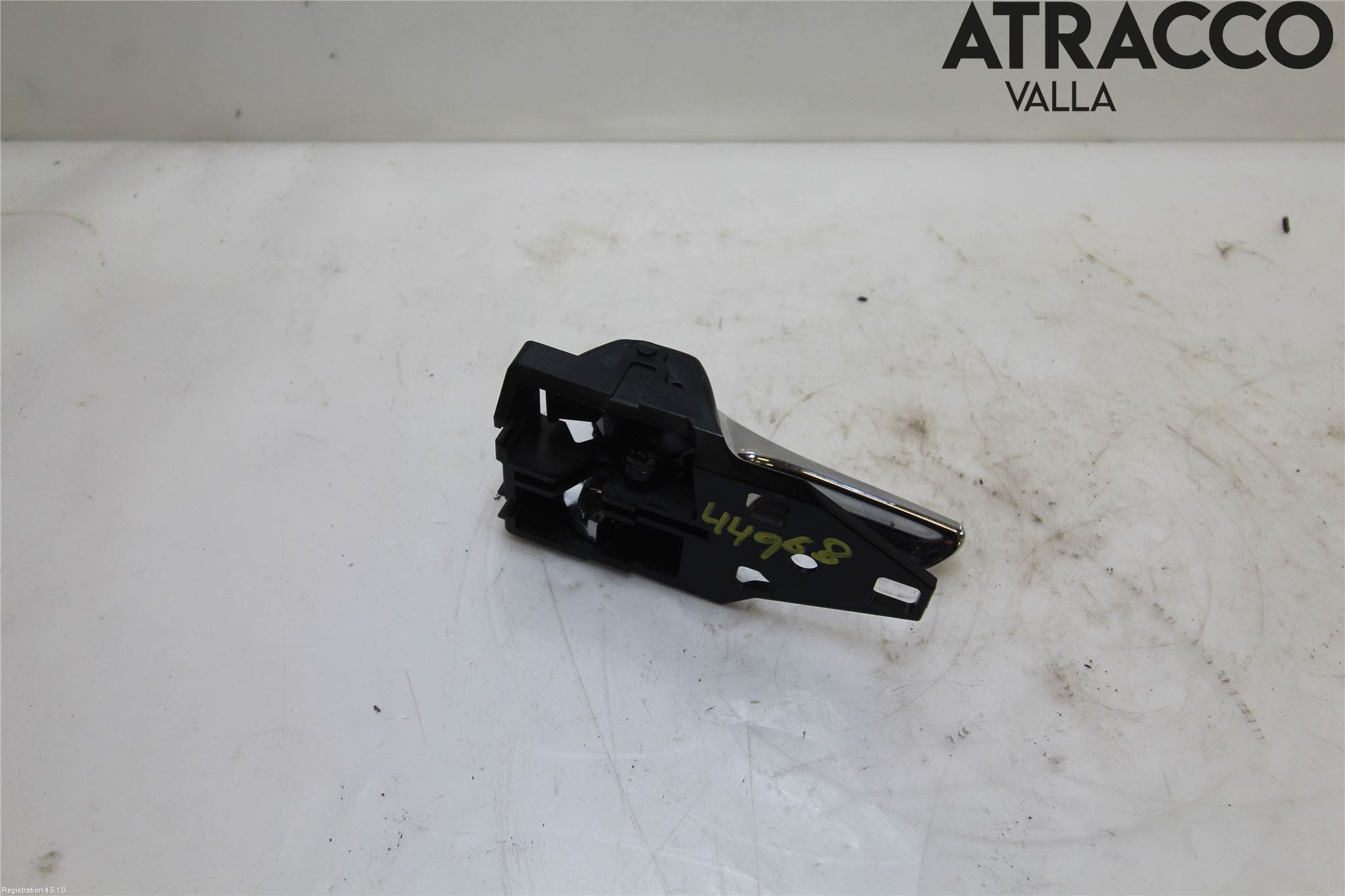 Toyota RAV4 13-18 Dörrhandtag Inre Hö