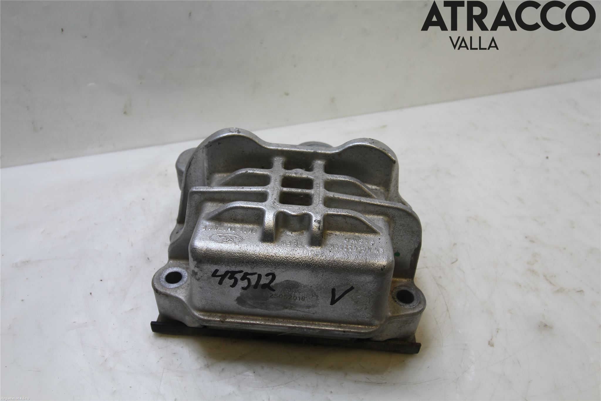 Ford TRANSIT SKÅP/BUSS 14-22 Växellådsfäste