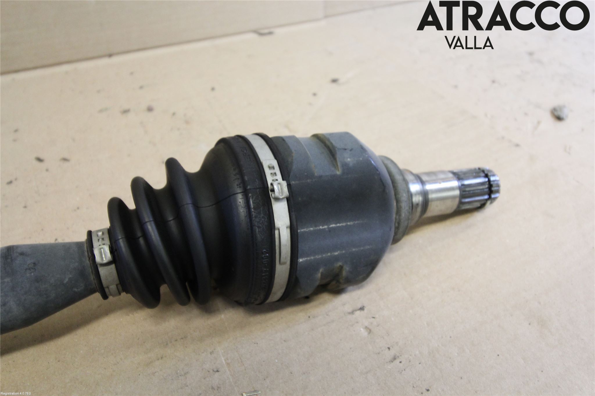 Toyota AURIS 10-12 Drivaxel Fram Höger