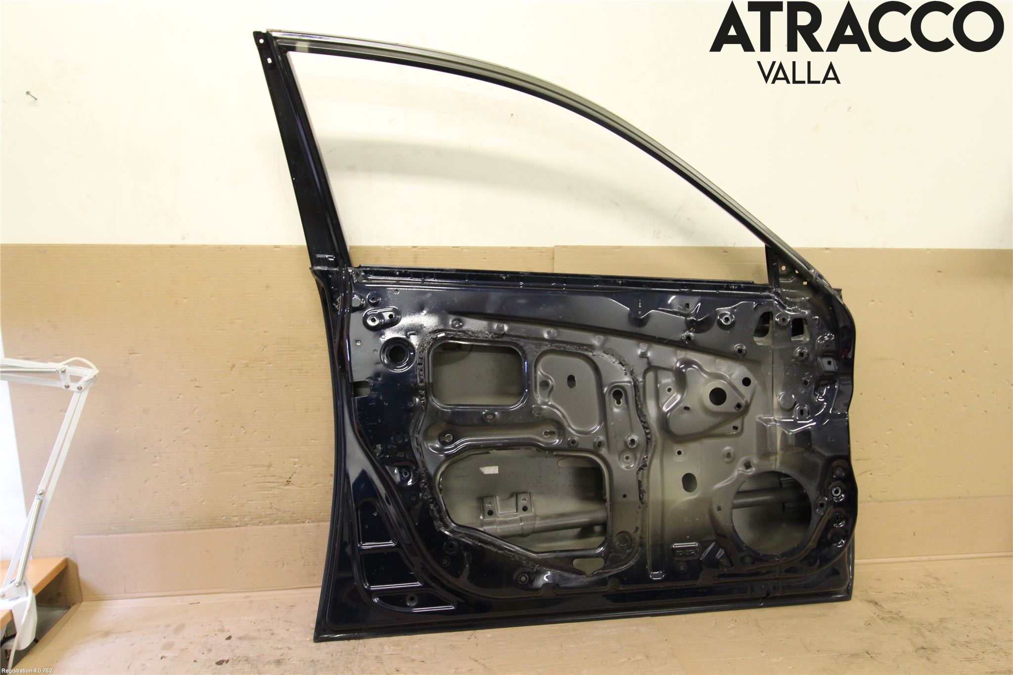 Lexus IS 220d/250/350 06-13 Dörr Fram Vänster