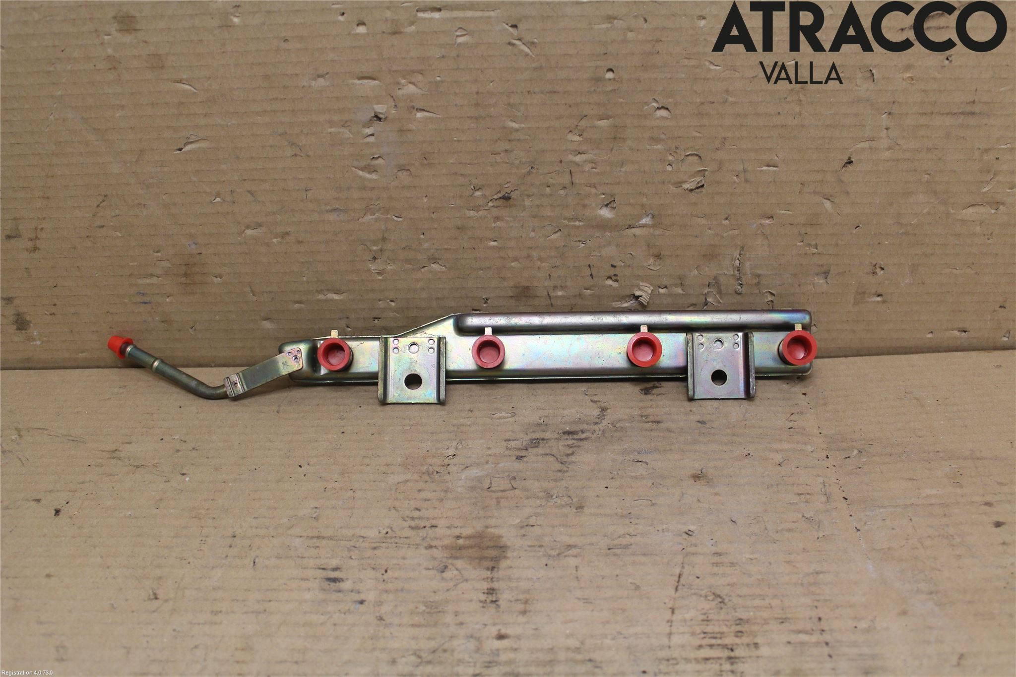 Nissan ALMERA    00-06 Inj. Fuelrail