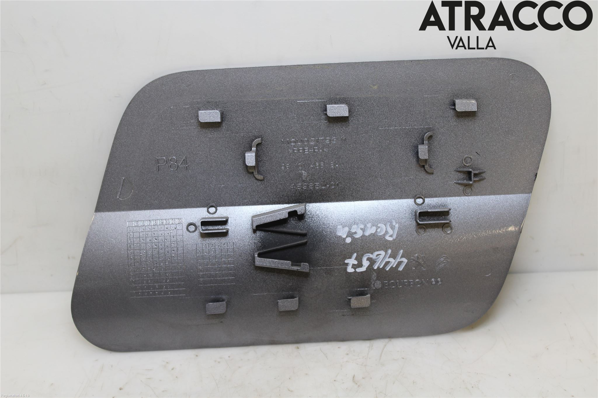 Peugeot 3008 17-24 Tanklucka