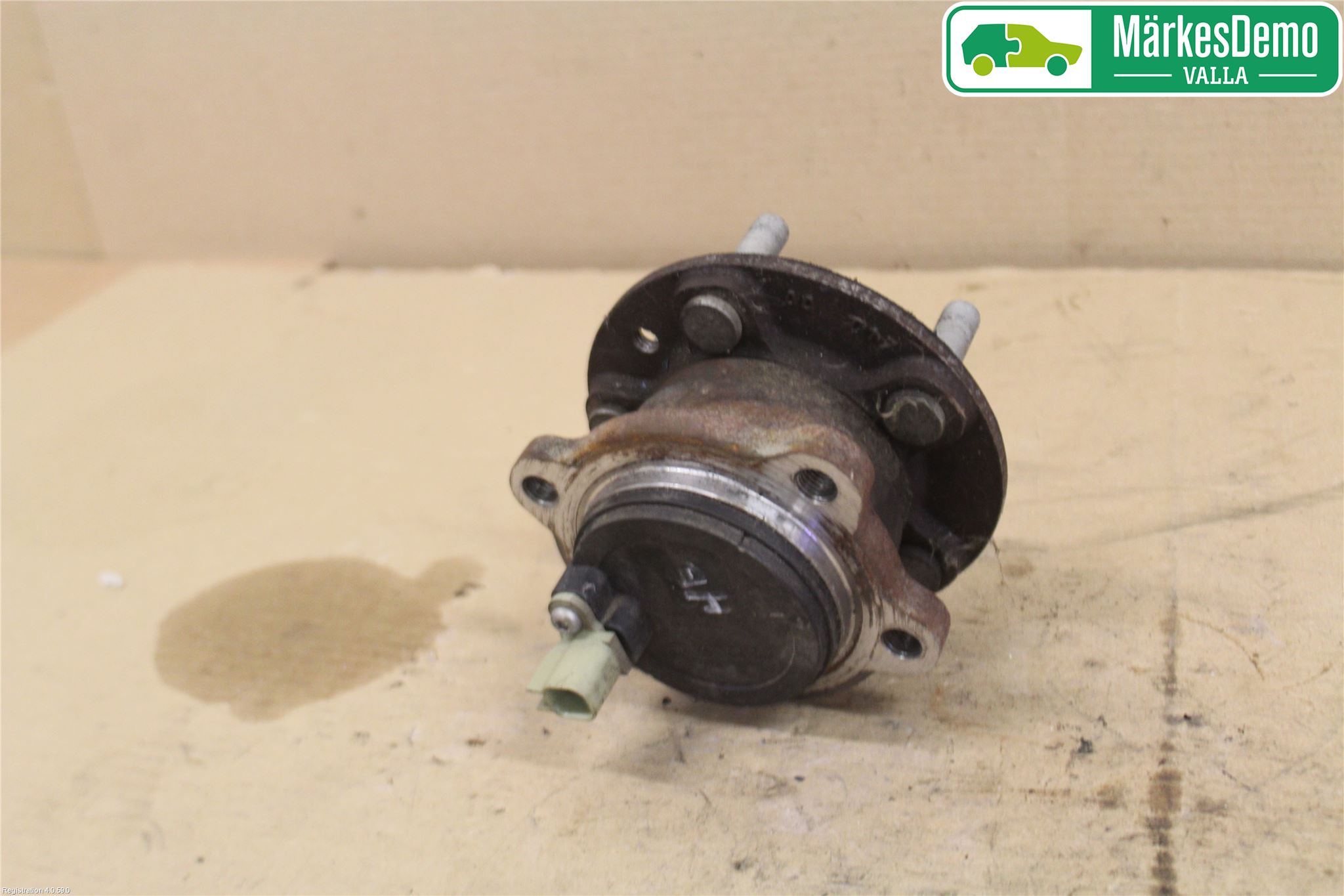 Volvo V40 12-19 Nav Bak