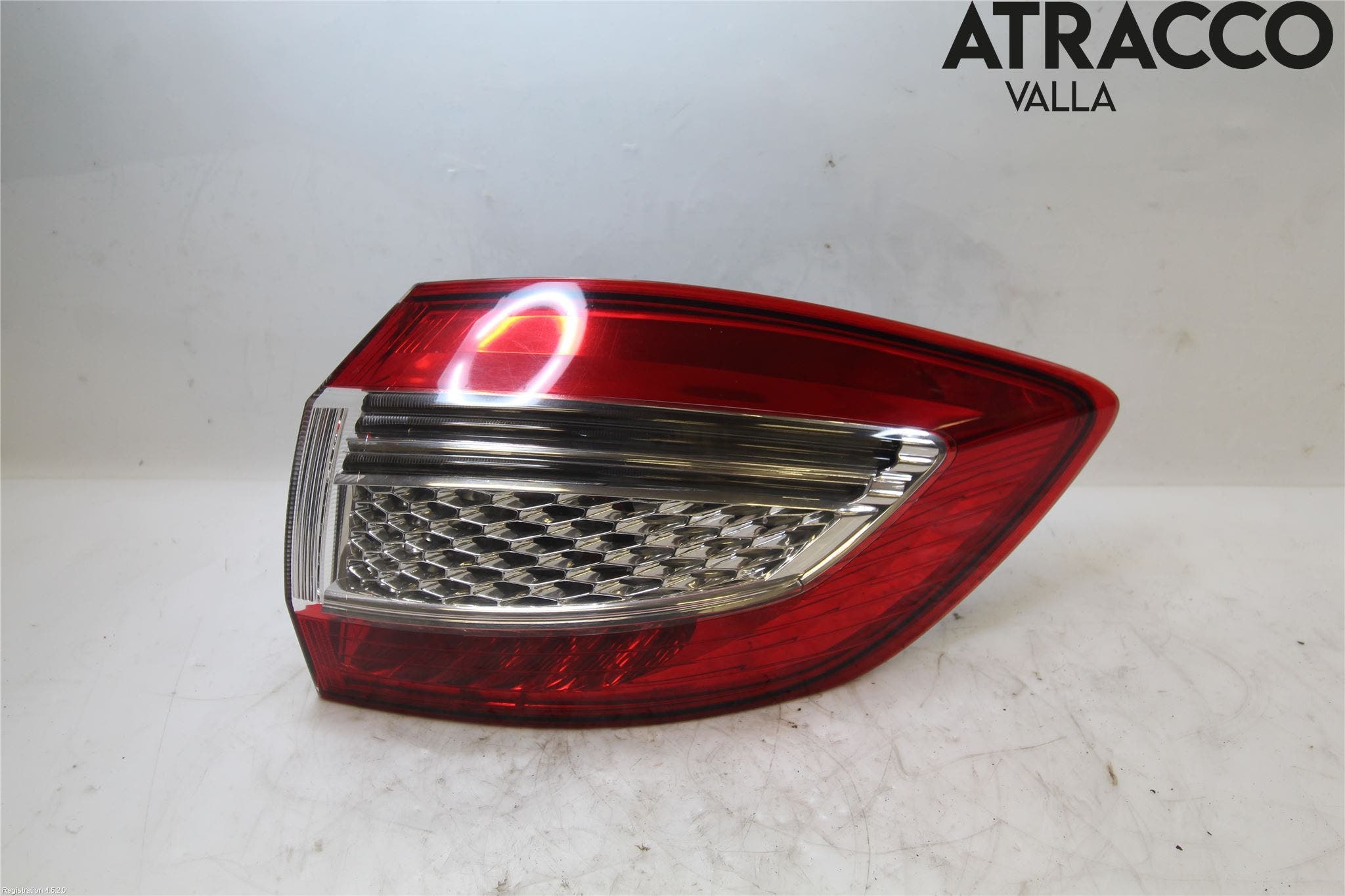 Ford MONDEO 07-15 Bakljus Höger