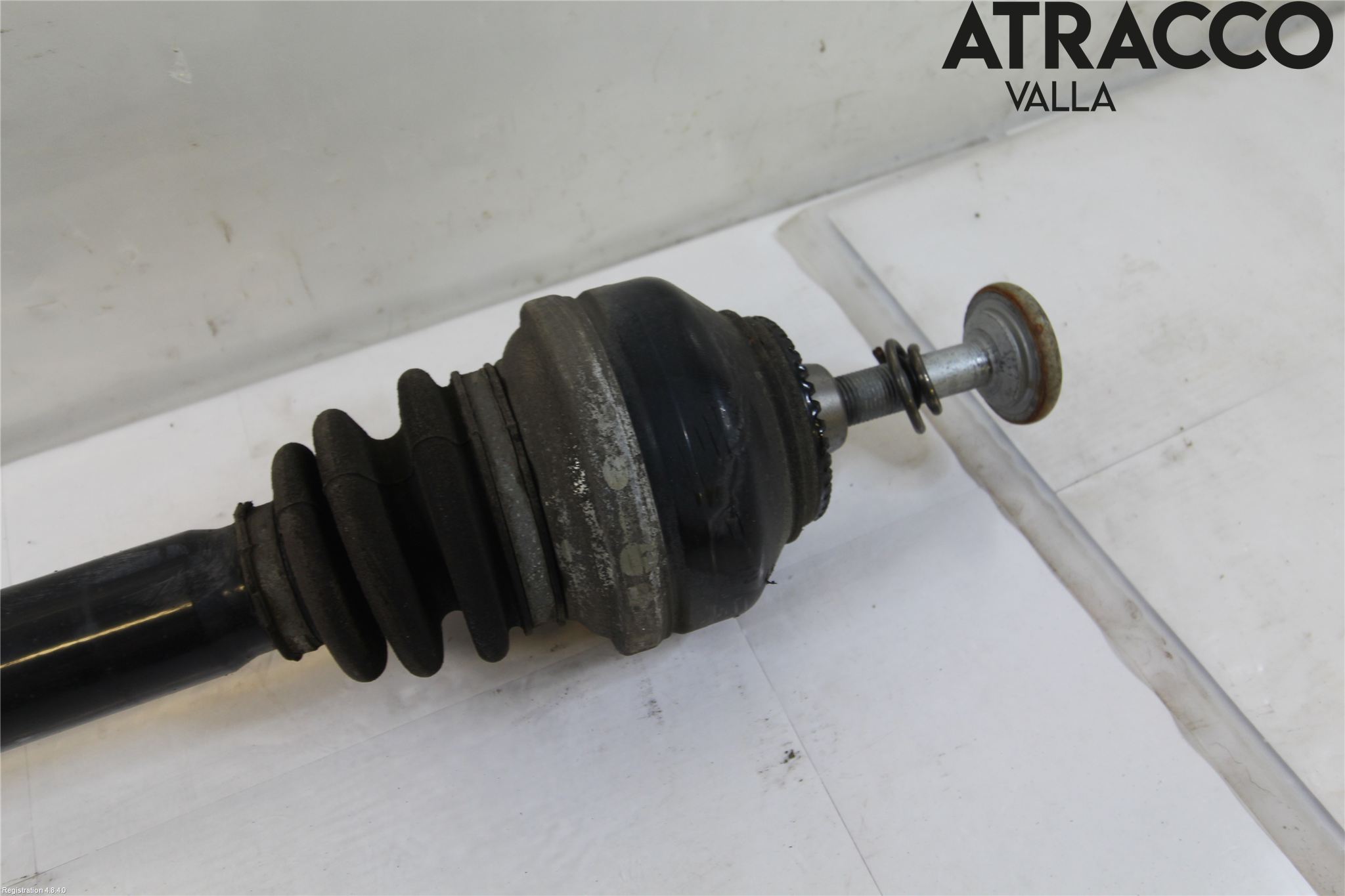 BMW 5 F10/F11/F18 09-17 Drivaxel Bak Vänster