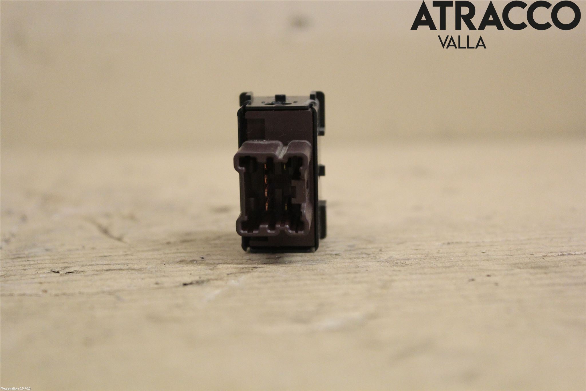 Nissan NAVARA 05-16 Strömställare Stolvärme