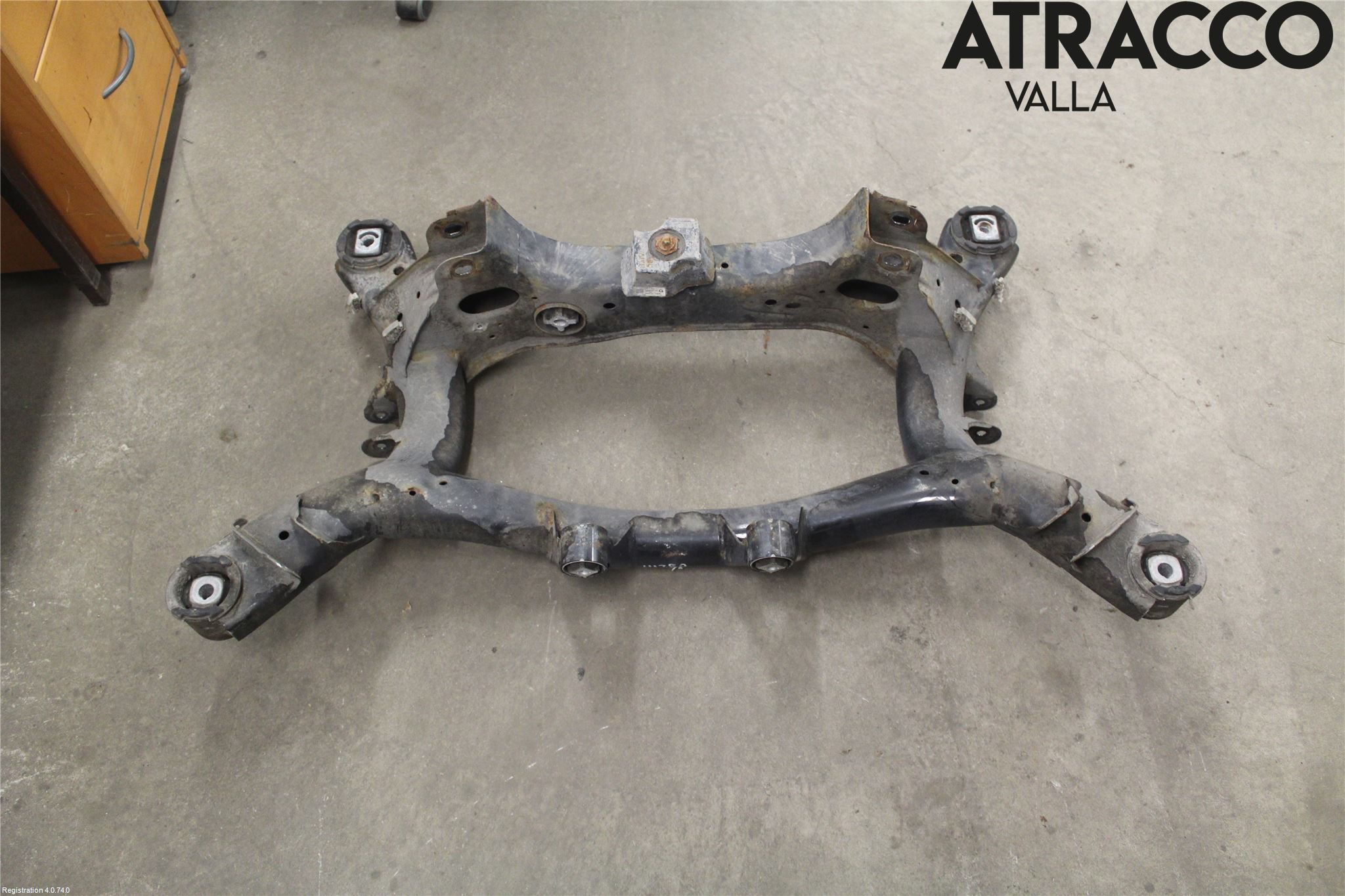 BMW 3 F30/F31/F80 12-19 Bakaxelbalk