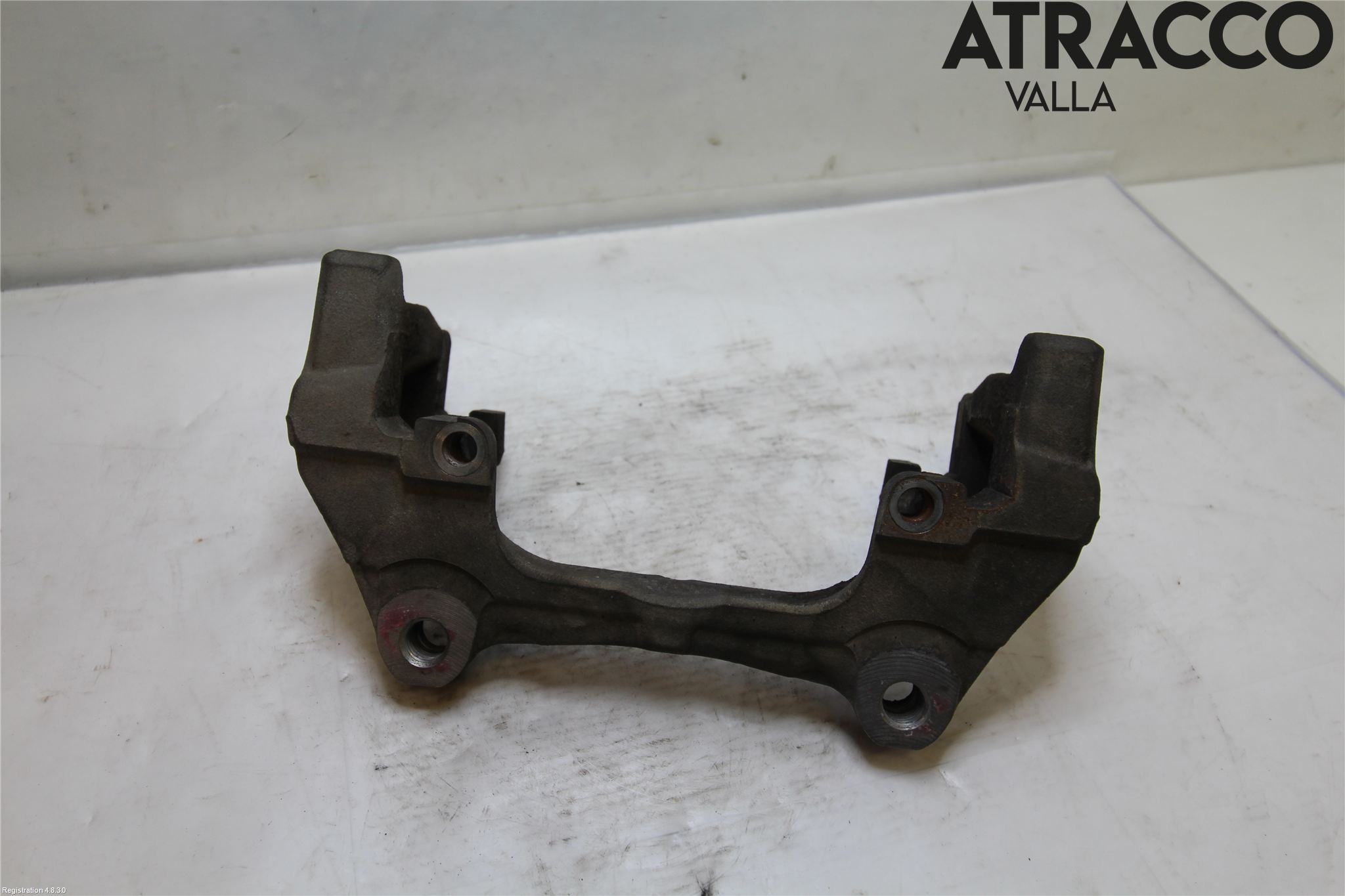 Volvo XC60 18- Bromsokshållare