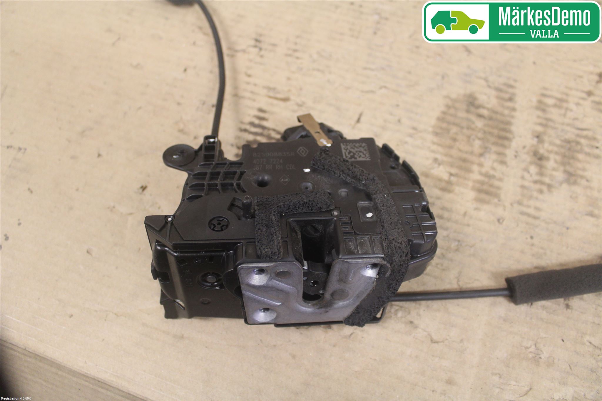 Renault CAPTUR 13-19 Låskista-Dörrlås