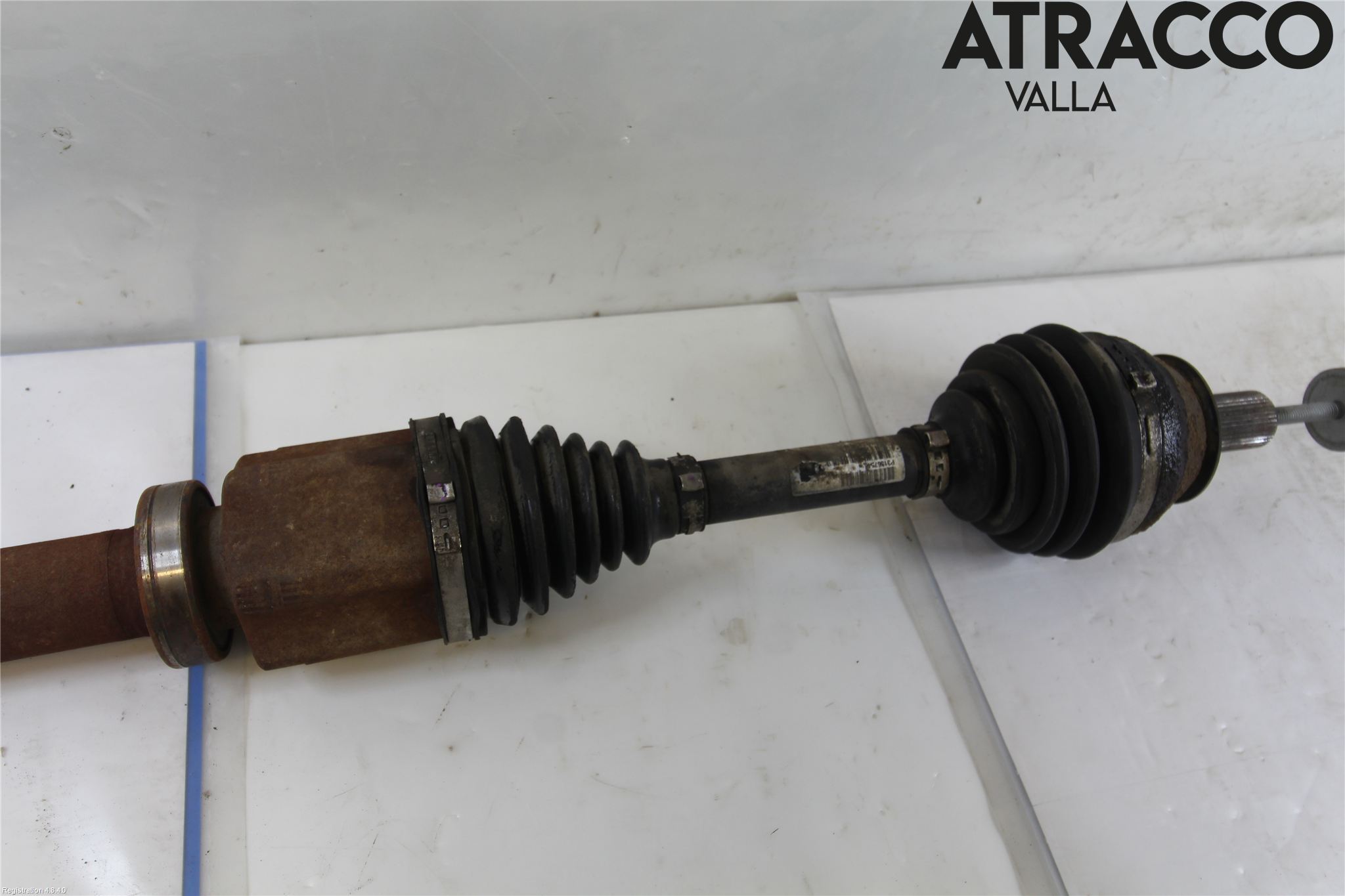 Volvo V60 14-18 Drivaxel Fram Höger