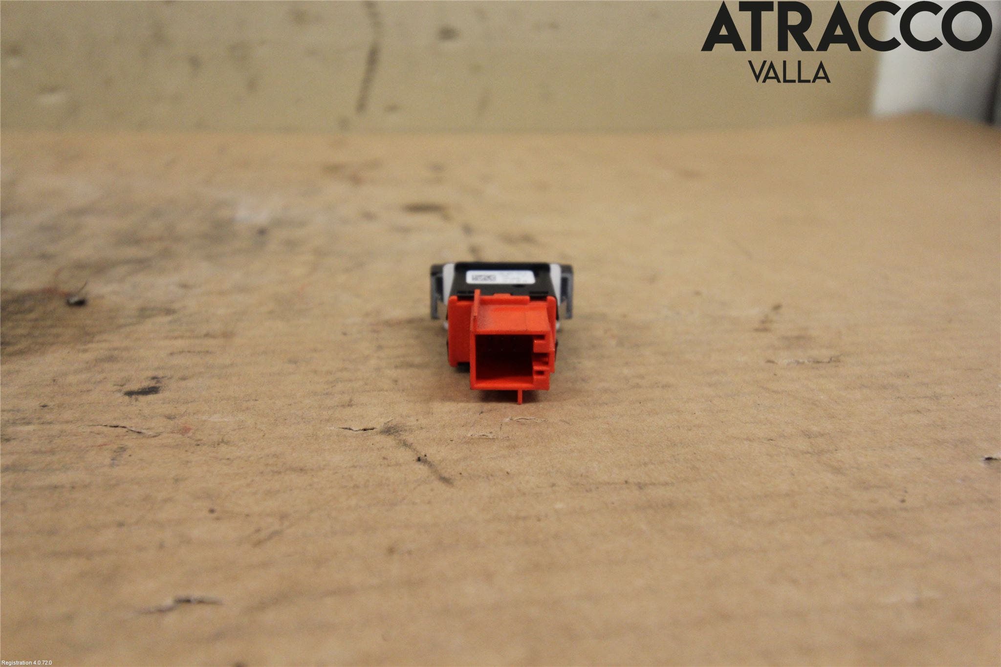 Skoda OCTAVIA (1Z) 05-13 Strömställare Däcktryckskontroll