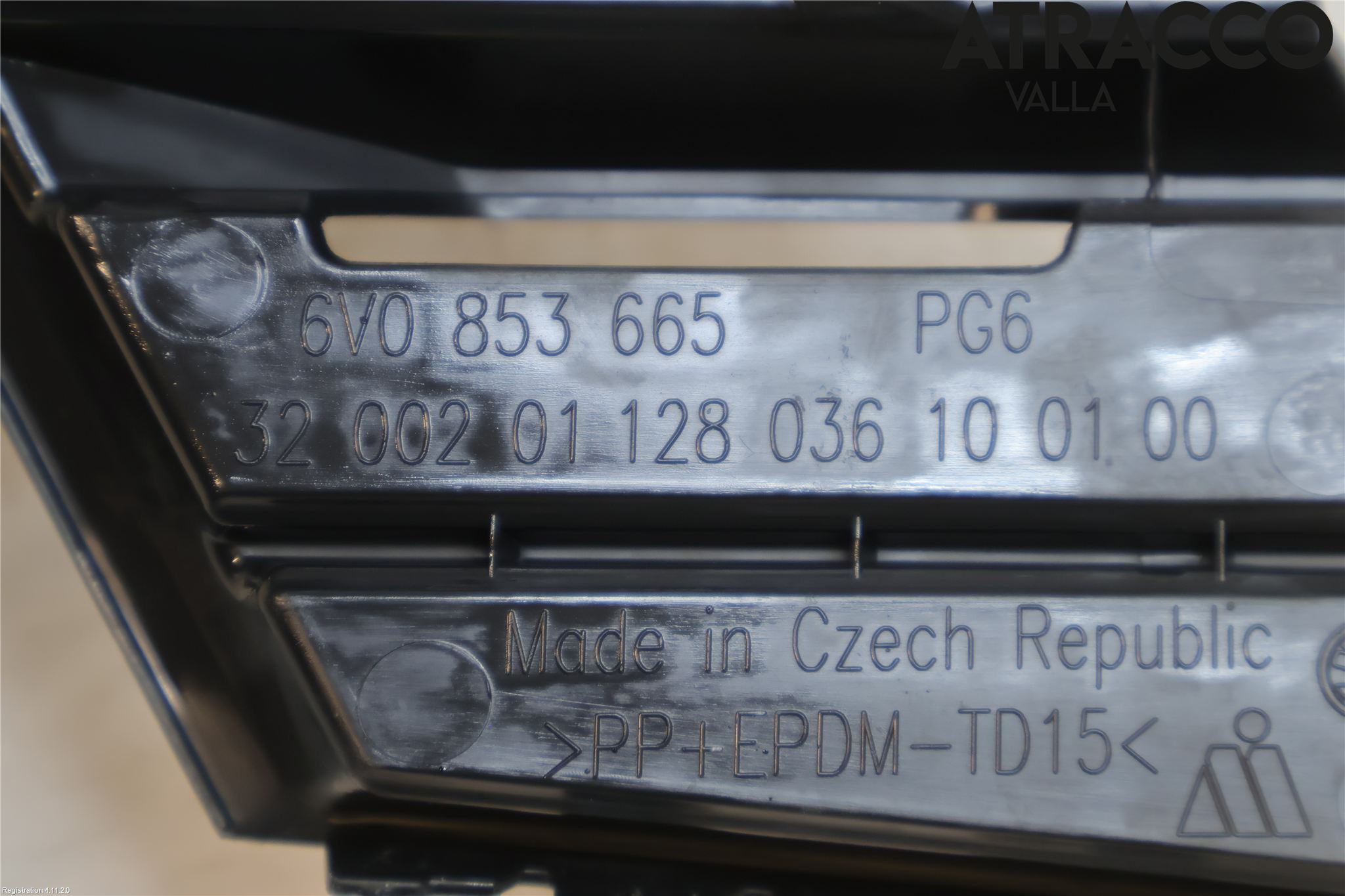 Skoda FABIA 15-21 Stöt Utfyllnad-List-Grill
