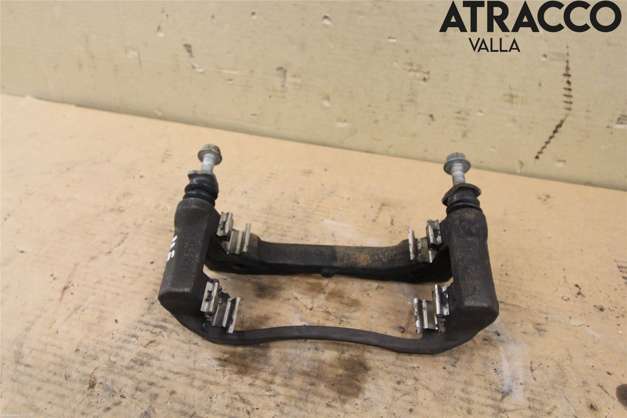 Volkswagen VW AMAROK 2H 10-22 Bromsokshållare