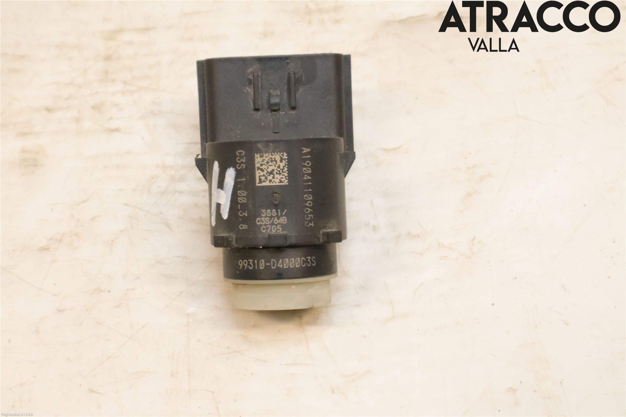 Kia OPTIMA 16-20 Parkeringshjälp Frontsensor