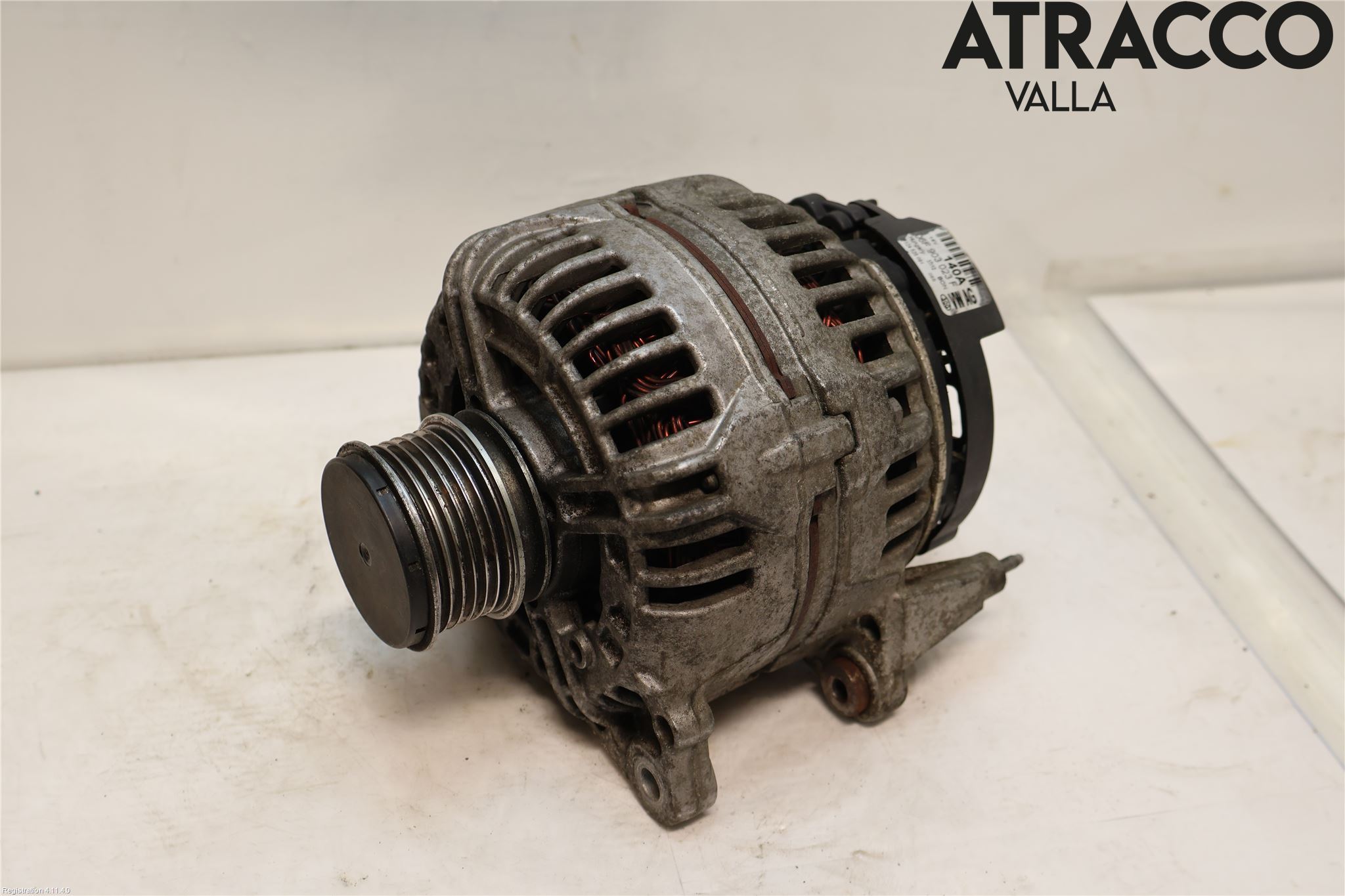 Volkswagen VW CADDY 11-15 Generator