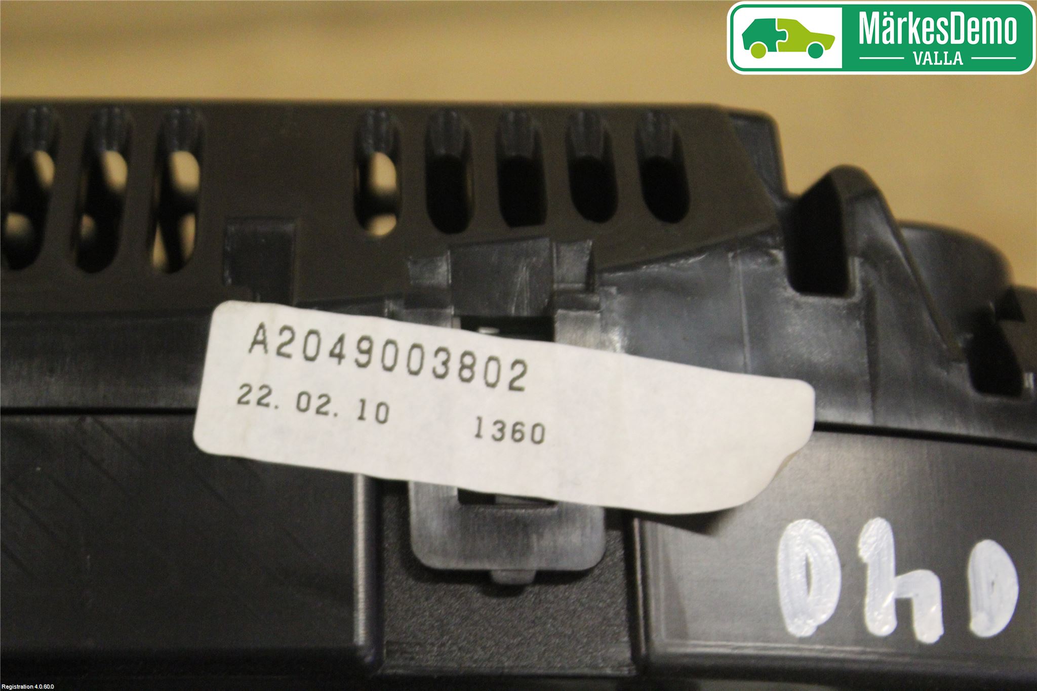 Mercedes-Benz MB C-KLASS (W204) 07-15 Instrument Komb