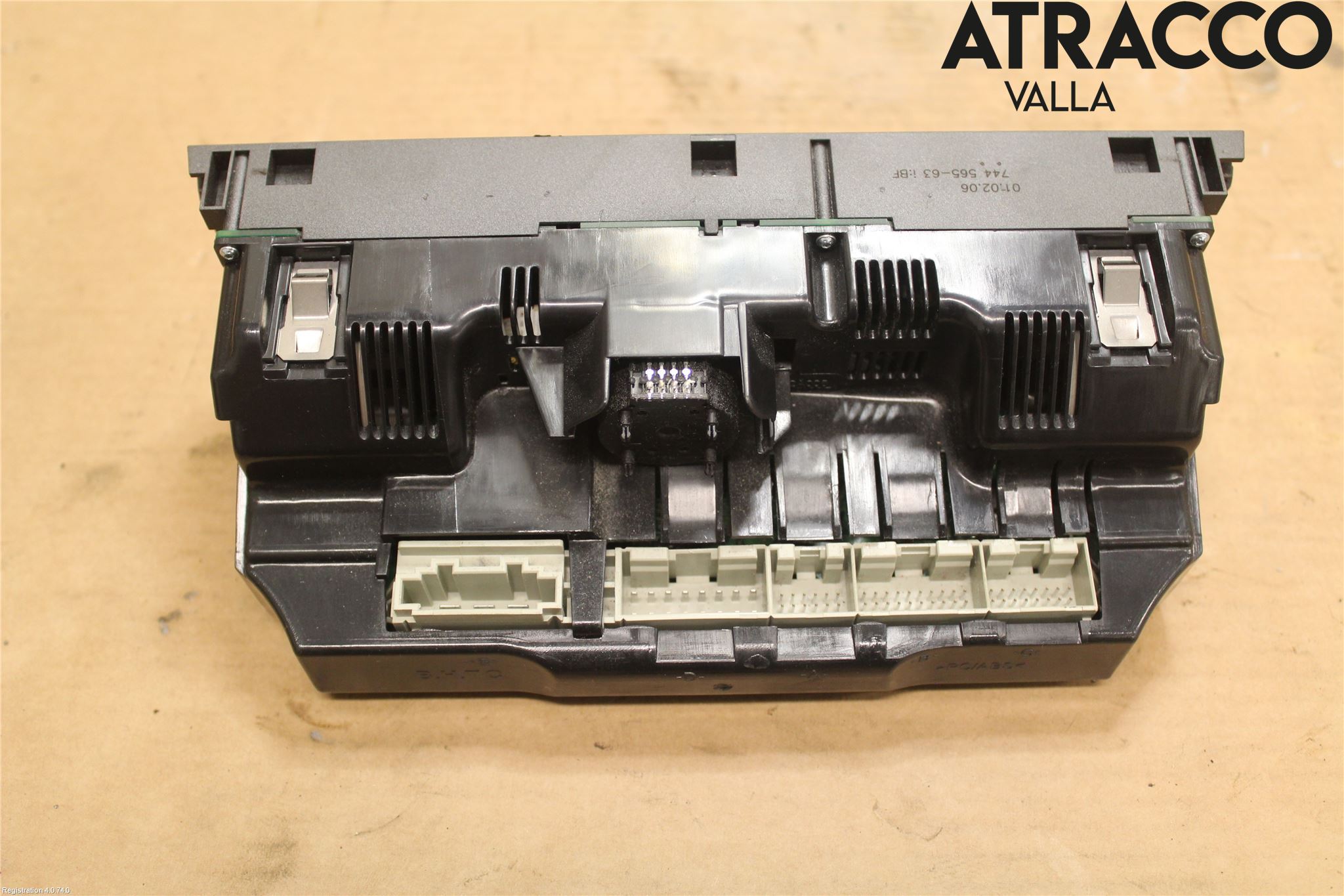 Audi A6/S6     05-11 Ac Styrenhet Ac Manöveren