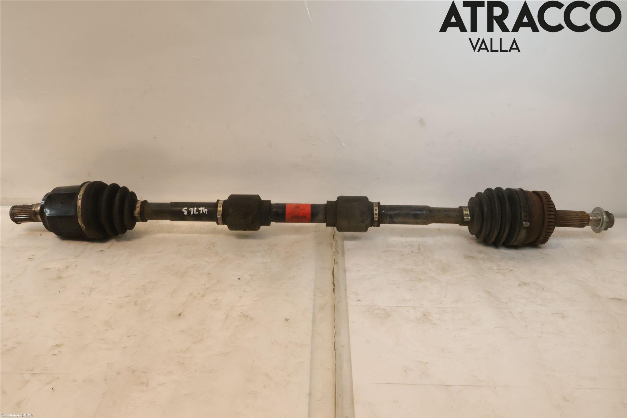 Hyundai i40 08-15 Drivaxel Fram Höger