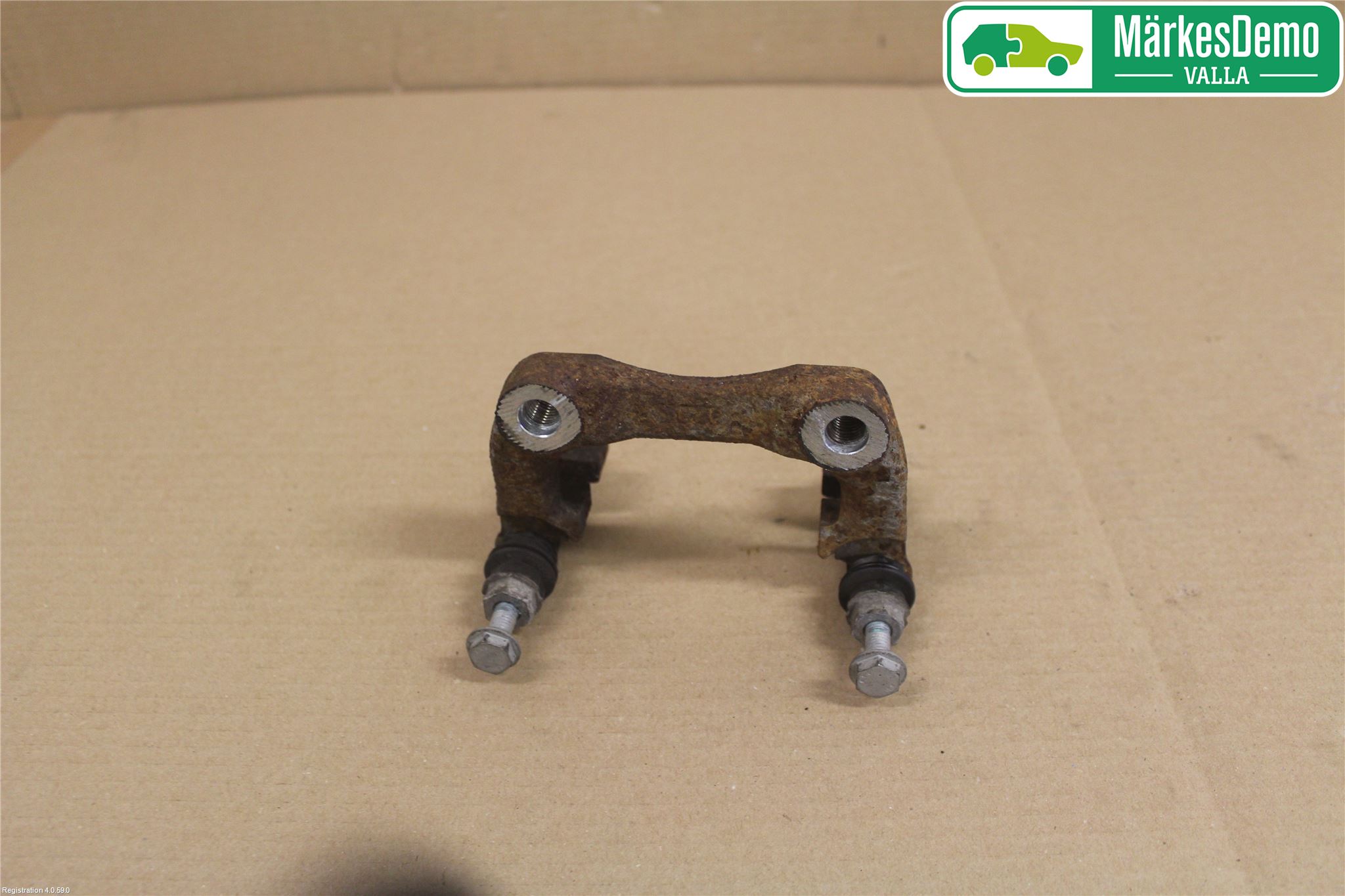 Skoda SUPERB 09-15 Bromsokshållare