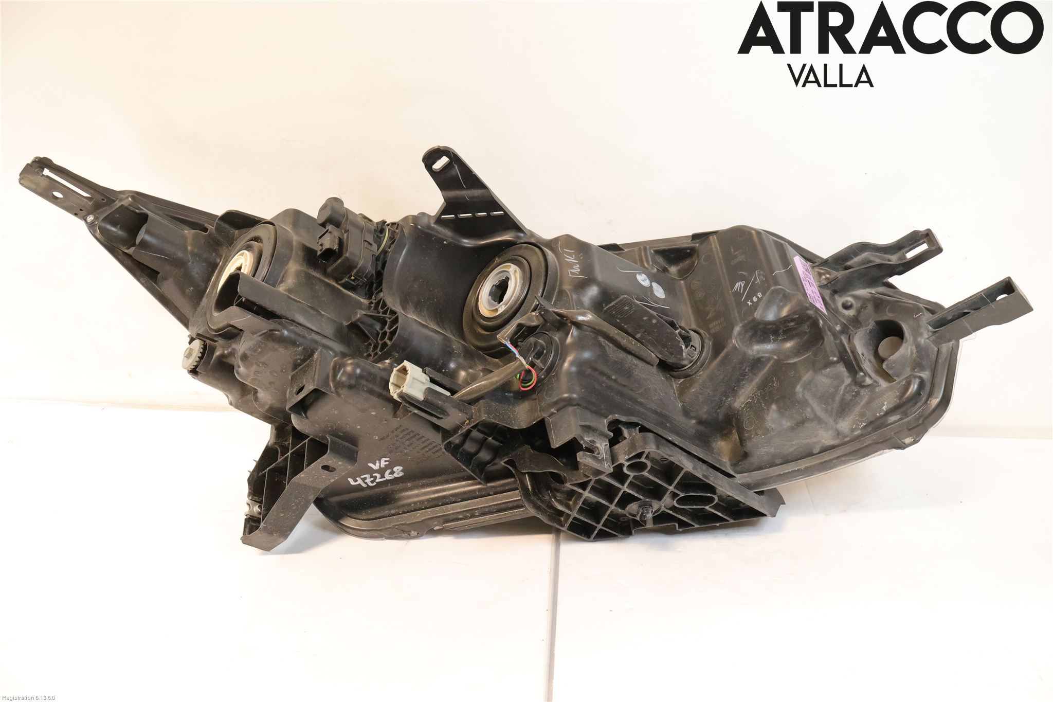 Nissan QASHQAI 17-21 Strålkastare Vänster