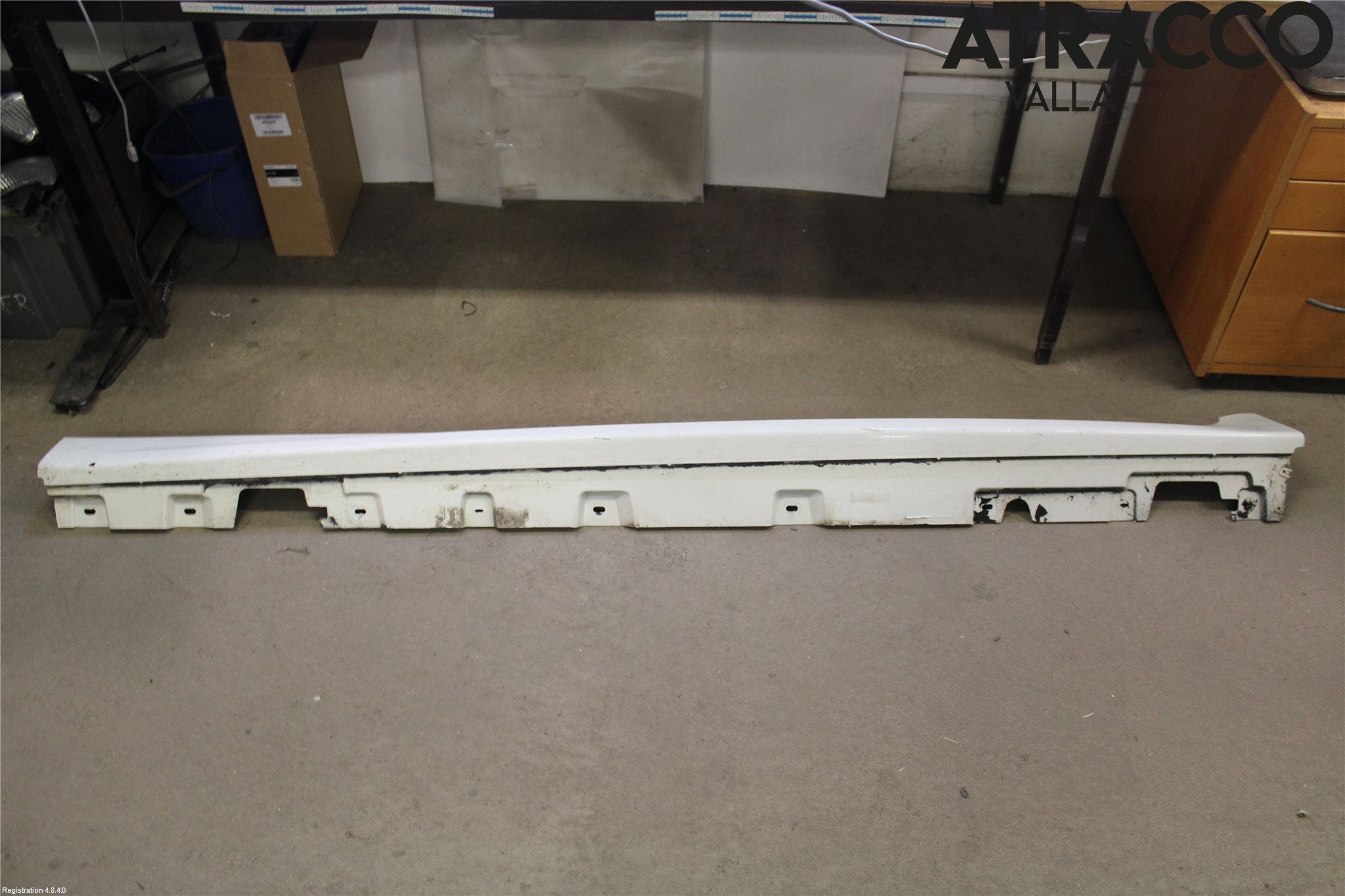 BMW 5 F10/F11/F18 09-17 Sidokjol Vä