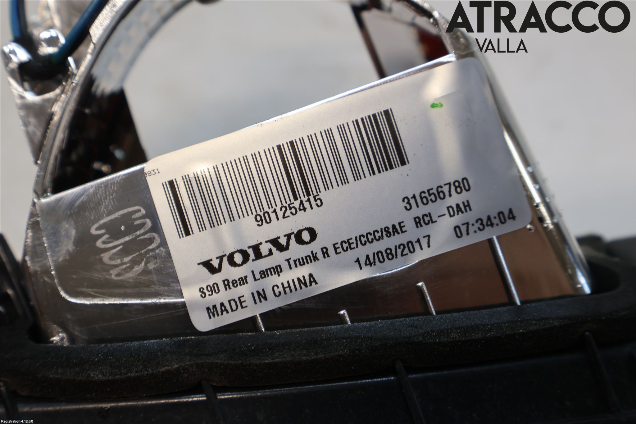 Volvo S90 17->> Bakljus Lucka Hö