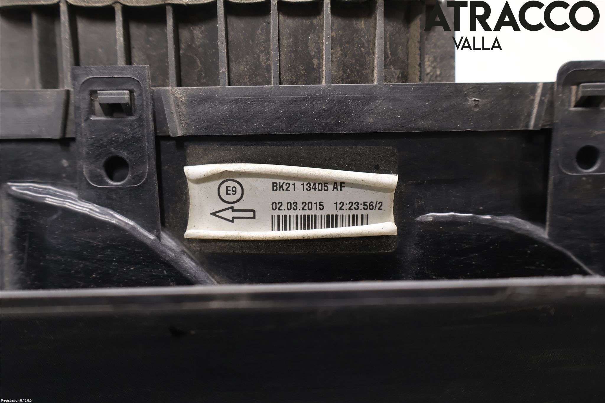 Ford TRANSIT SKÅP/BUSS 14-22 Bakljus Vänster