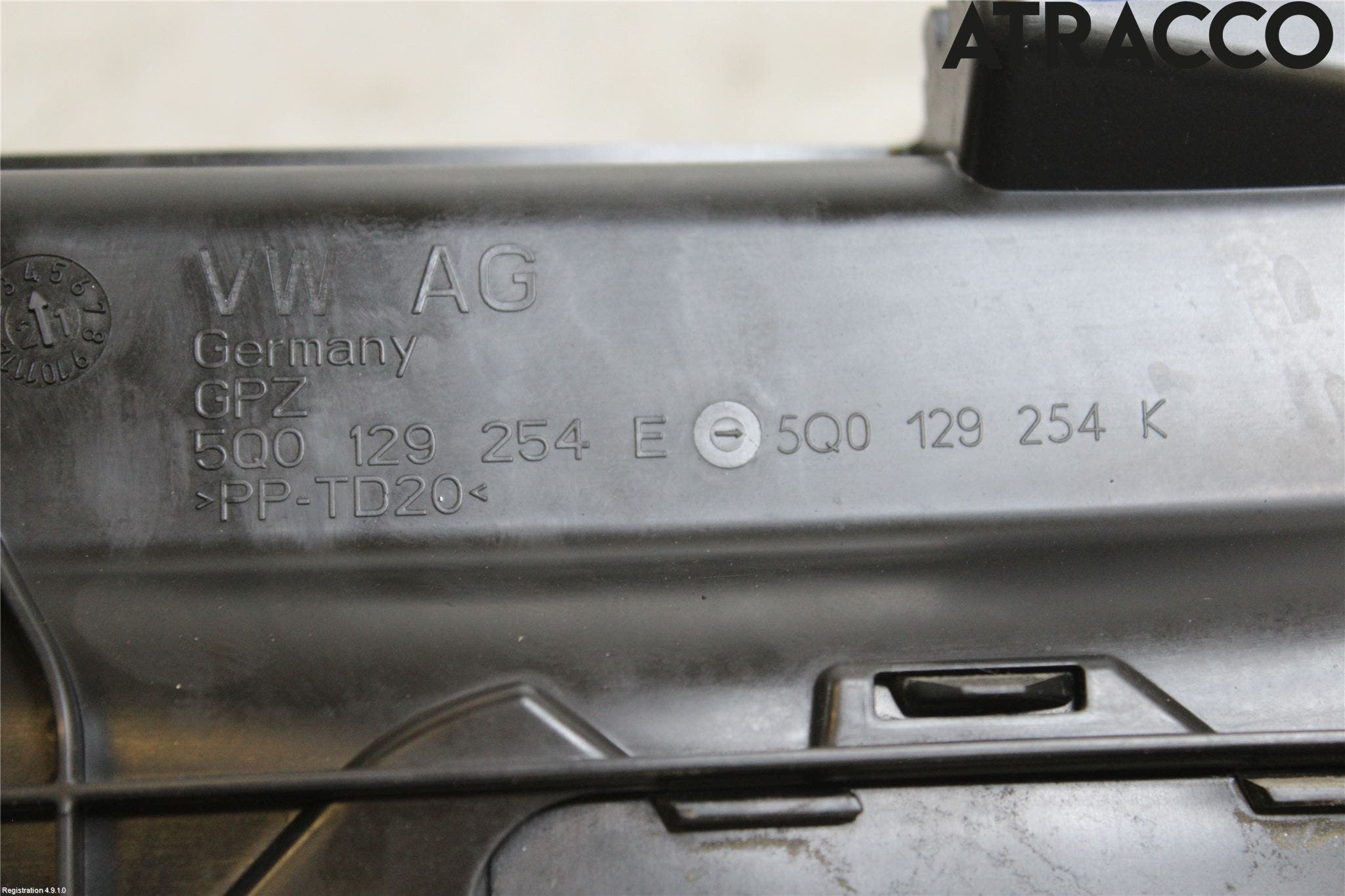 Volkswagen VW T-ROC 18- Deflektor Plåt-Plast Kylning