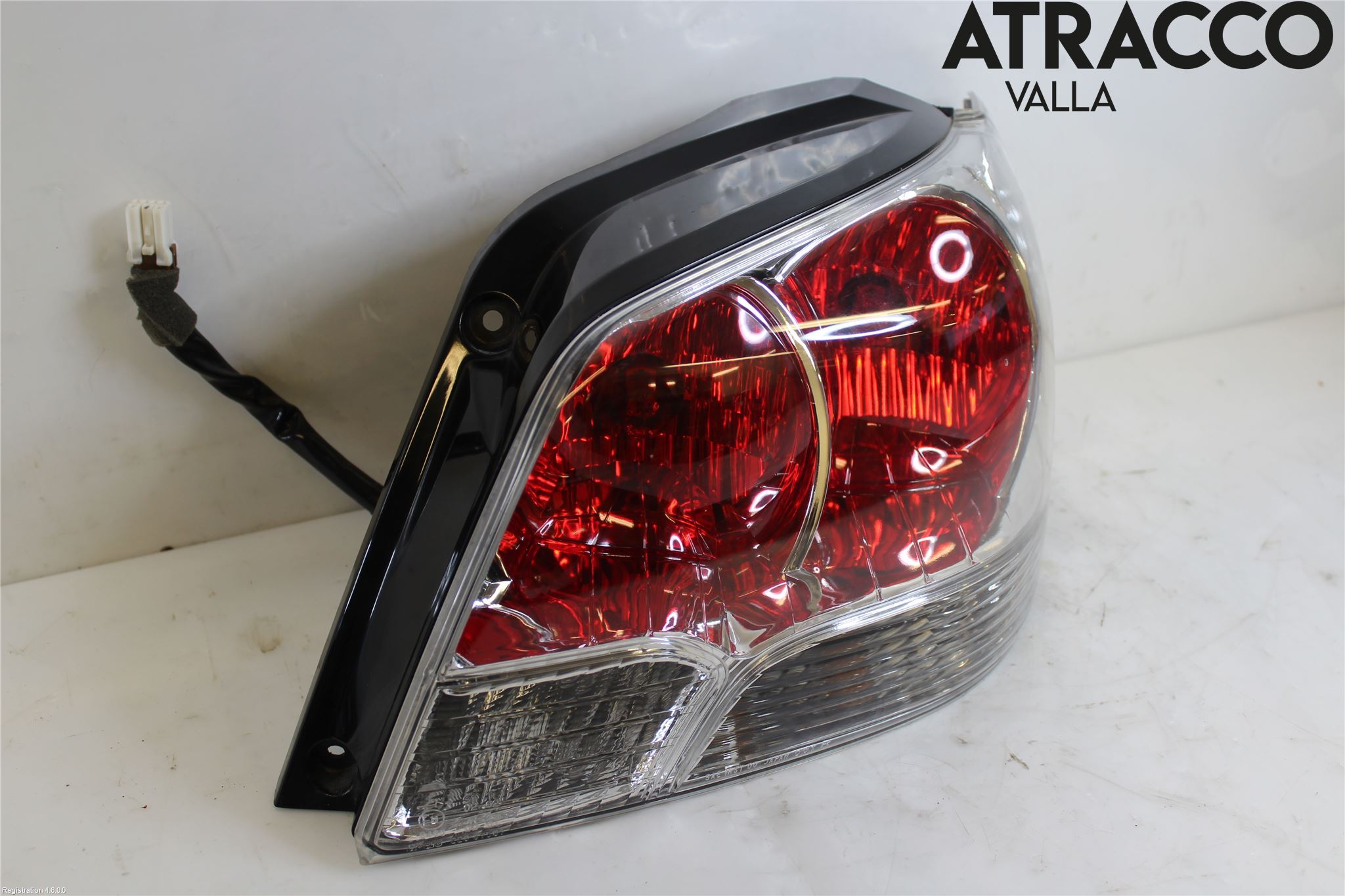 Mitsubishi OUTLANDER 01-07 Bakljus Höger