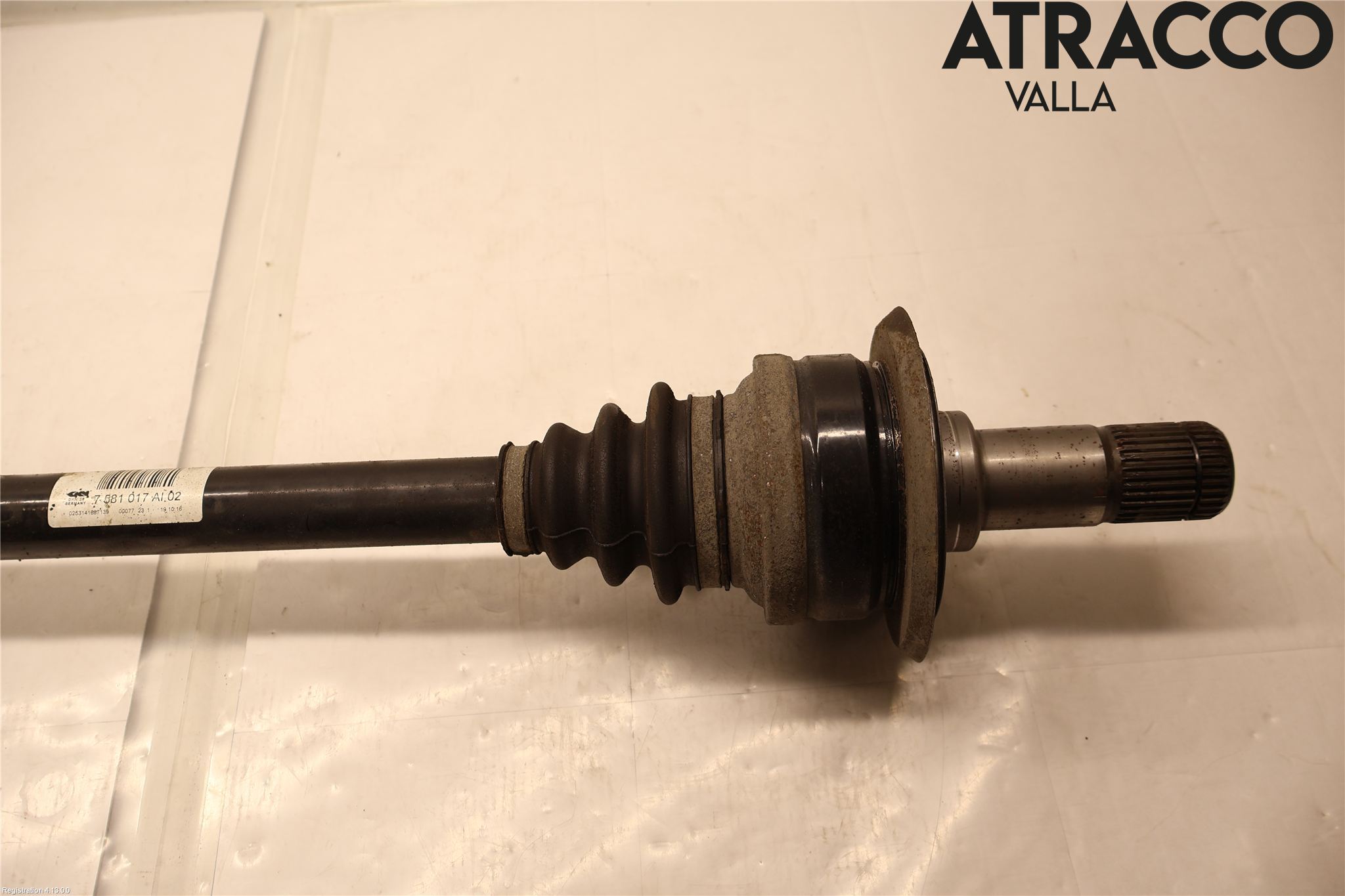 BMW 5 F10/F11/F18 09-17 Drivaxel Bak Vänster