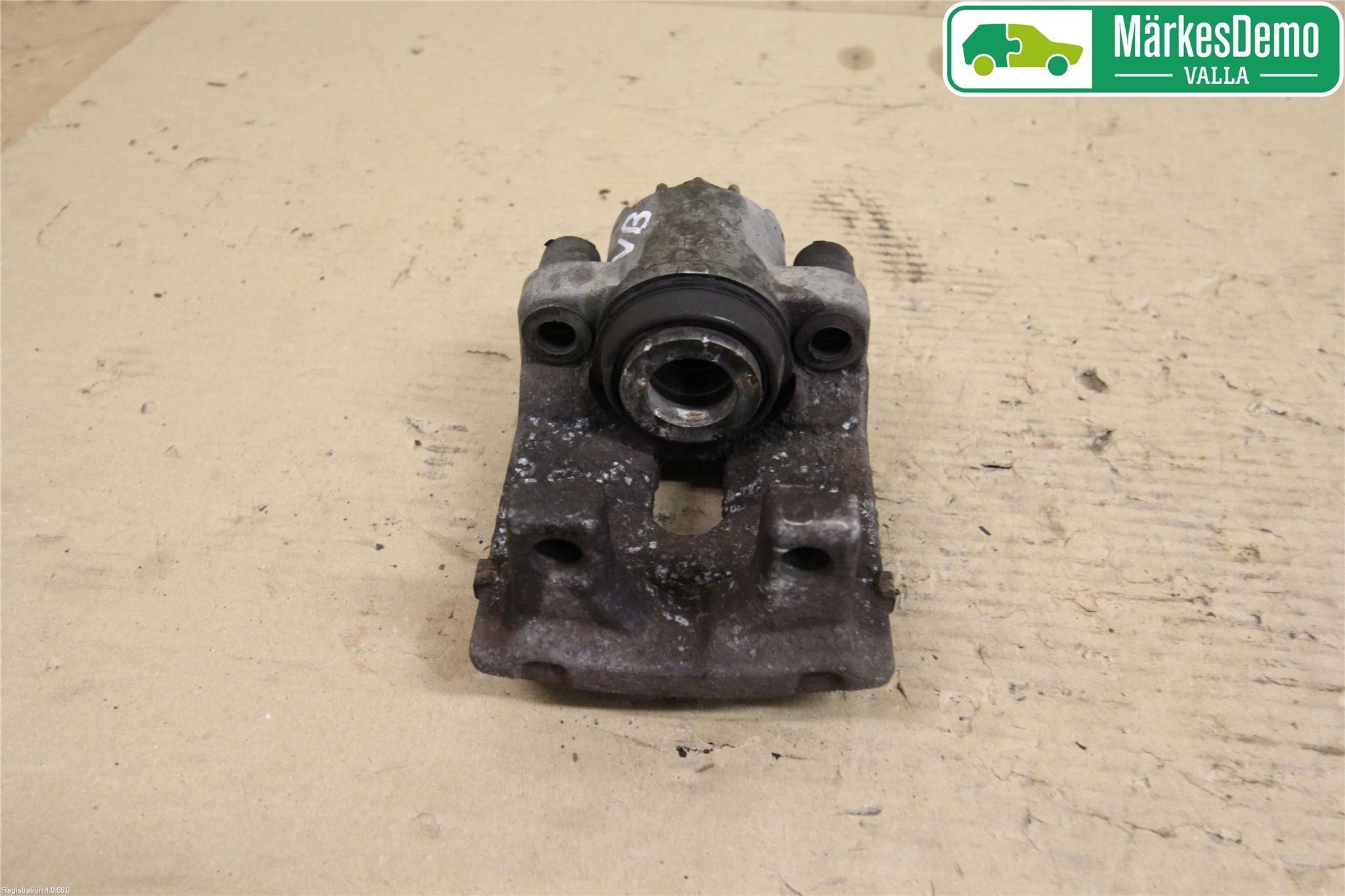 BMW 5 E60/61 Sed/Tou 02-10 Bromsok Bak Vänster