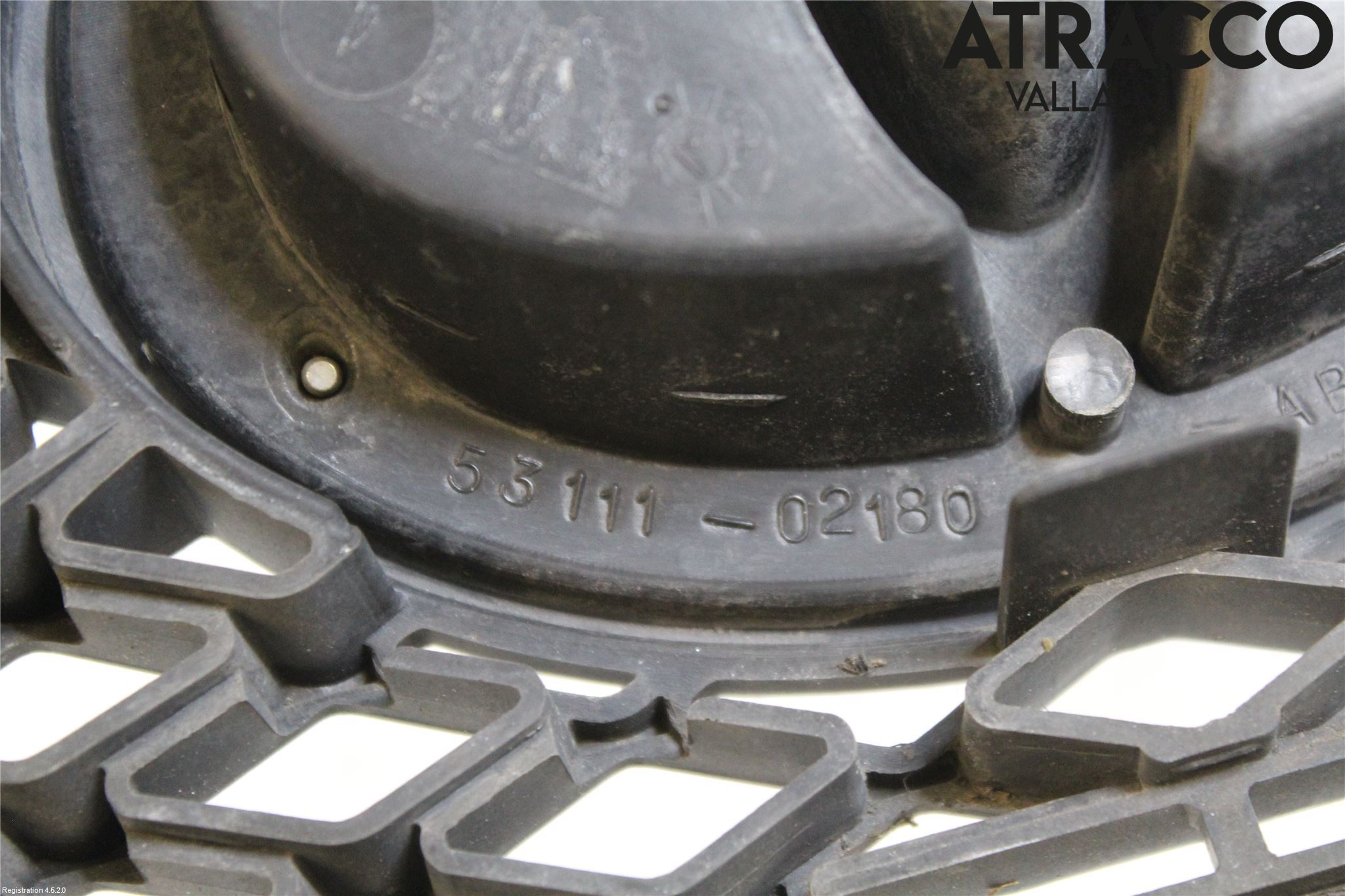 Toyota COROLLA 02-07 Grill Komp