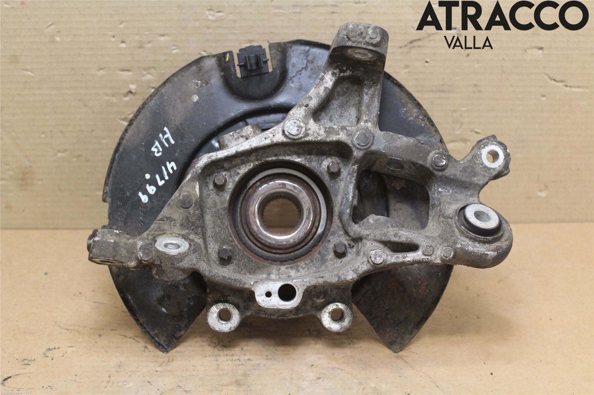 Lancia THEMA Hjullagerhus-Spindel Hö B