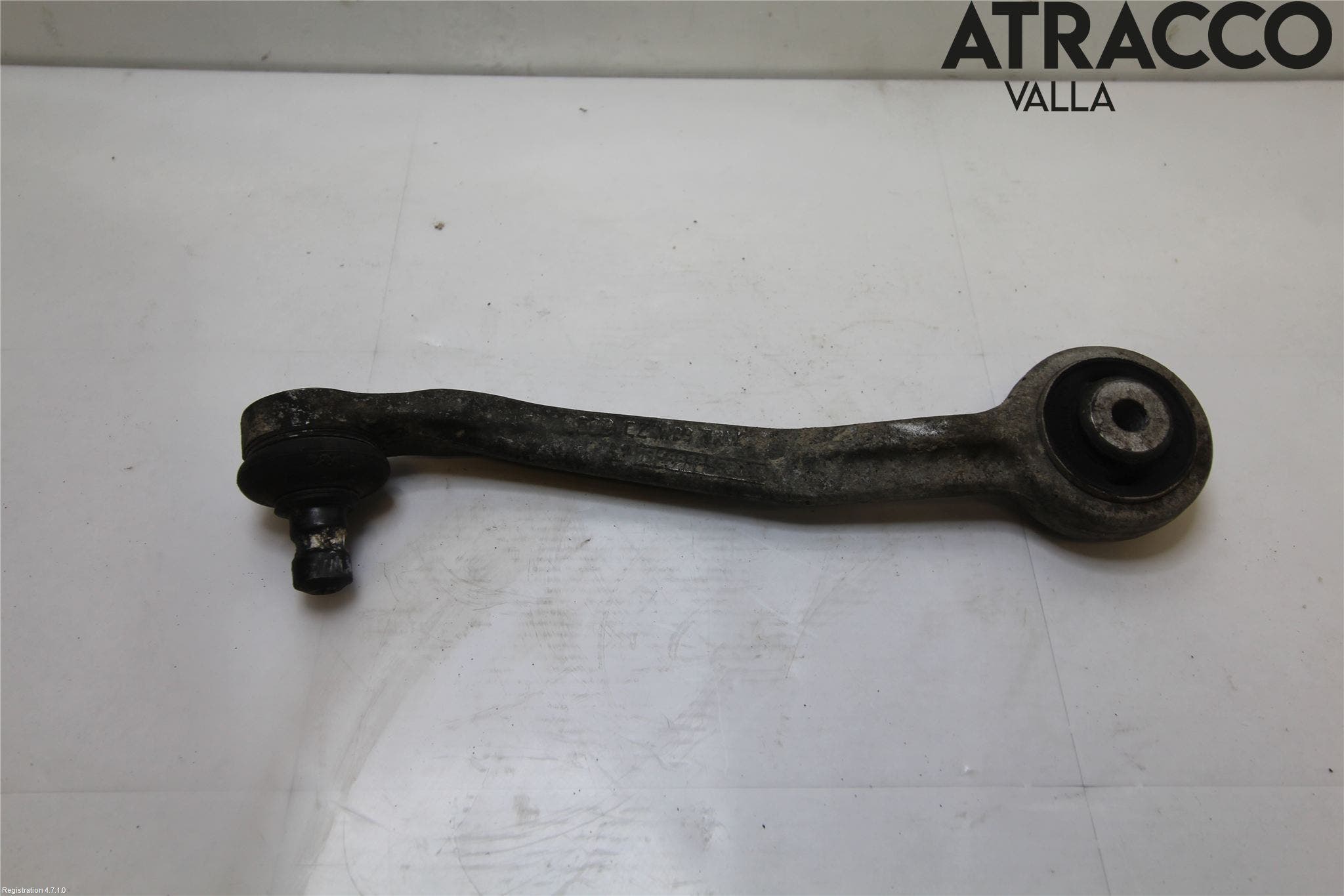 Audi A4 12-15 Bärarm Fram Övre Hö