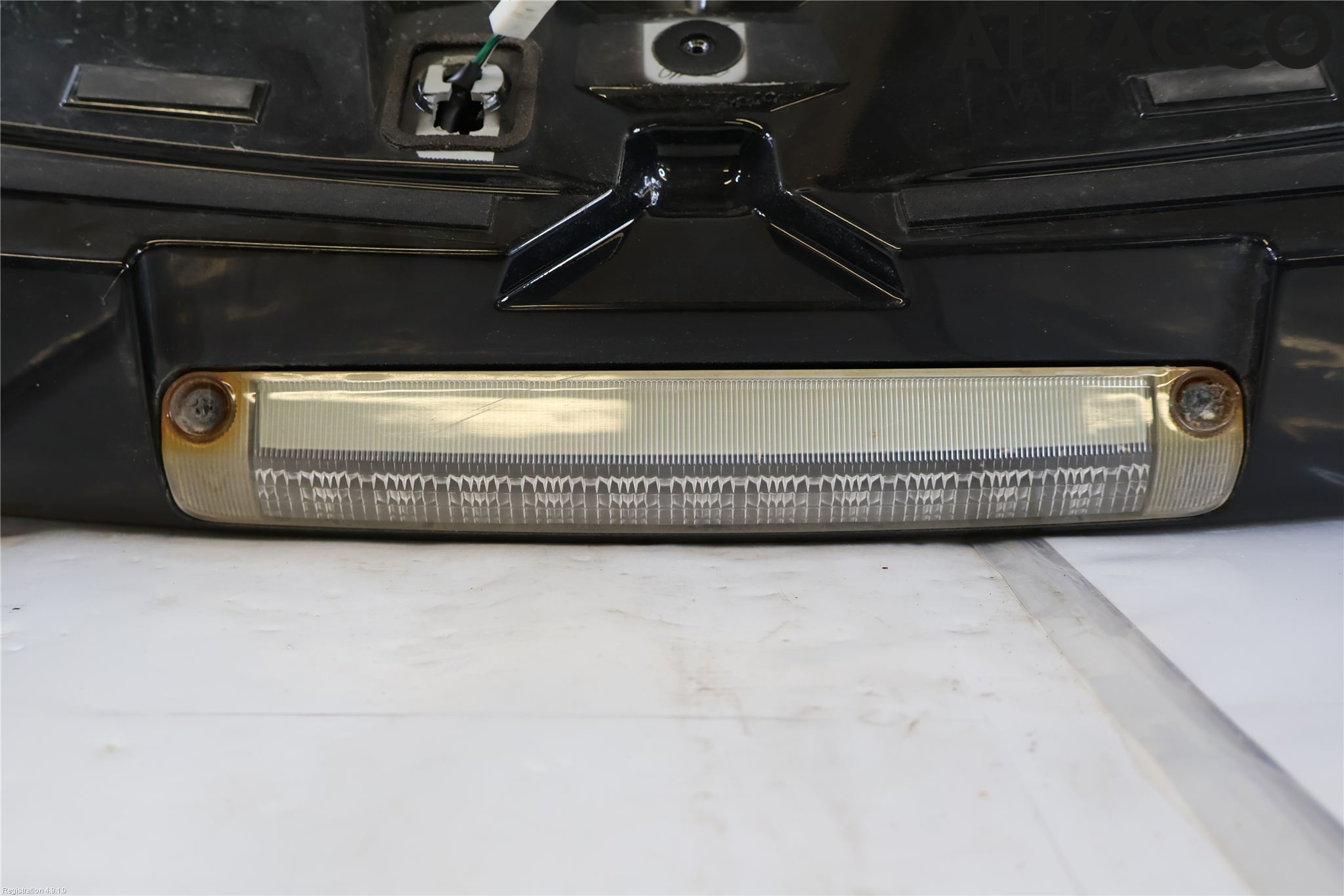 Lexus RX XU30 03-09 Spoiler Baklucka