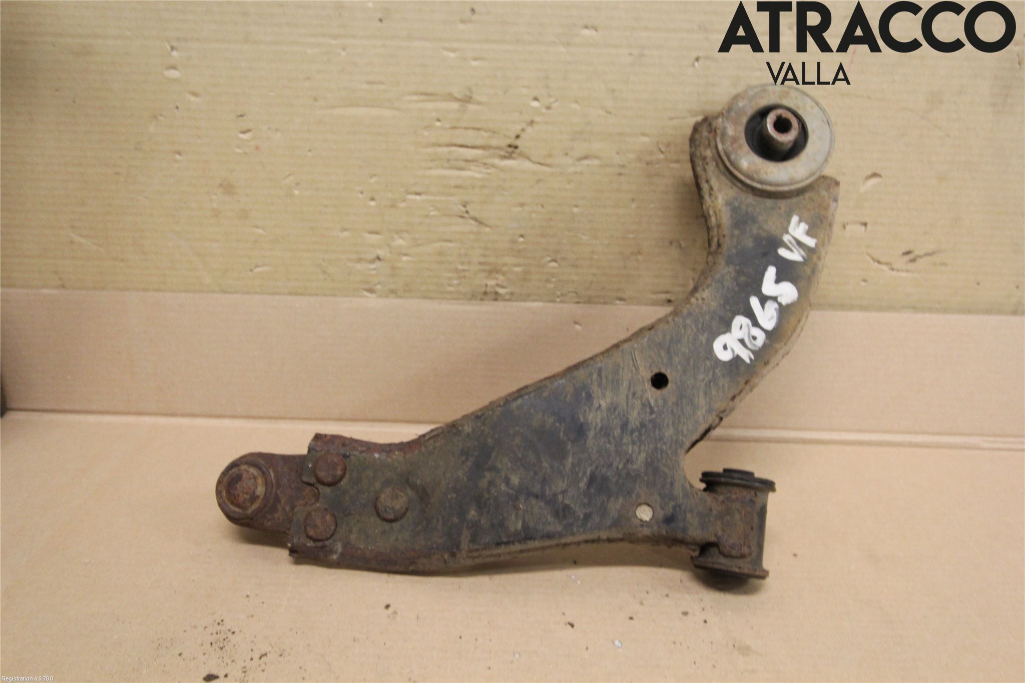 Ford MONDEO     01-06 Bärarm Fram Undre Vä