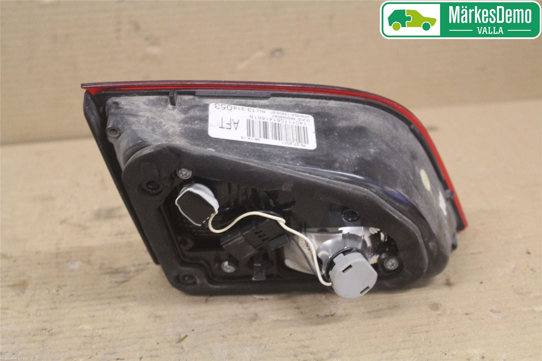 Opel ASTRA J 10-15 Bakljus Lucka Hö