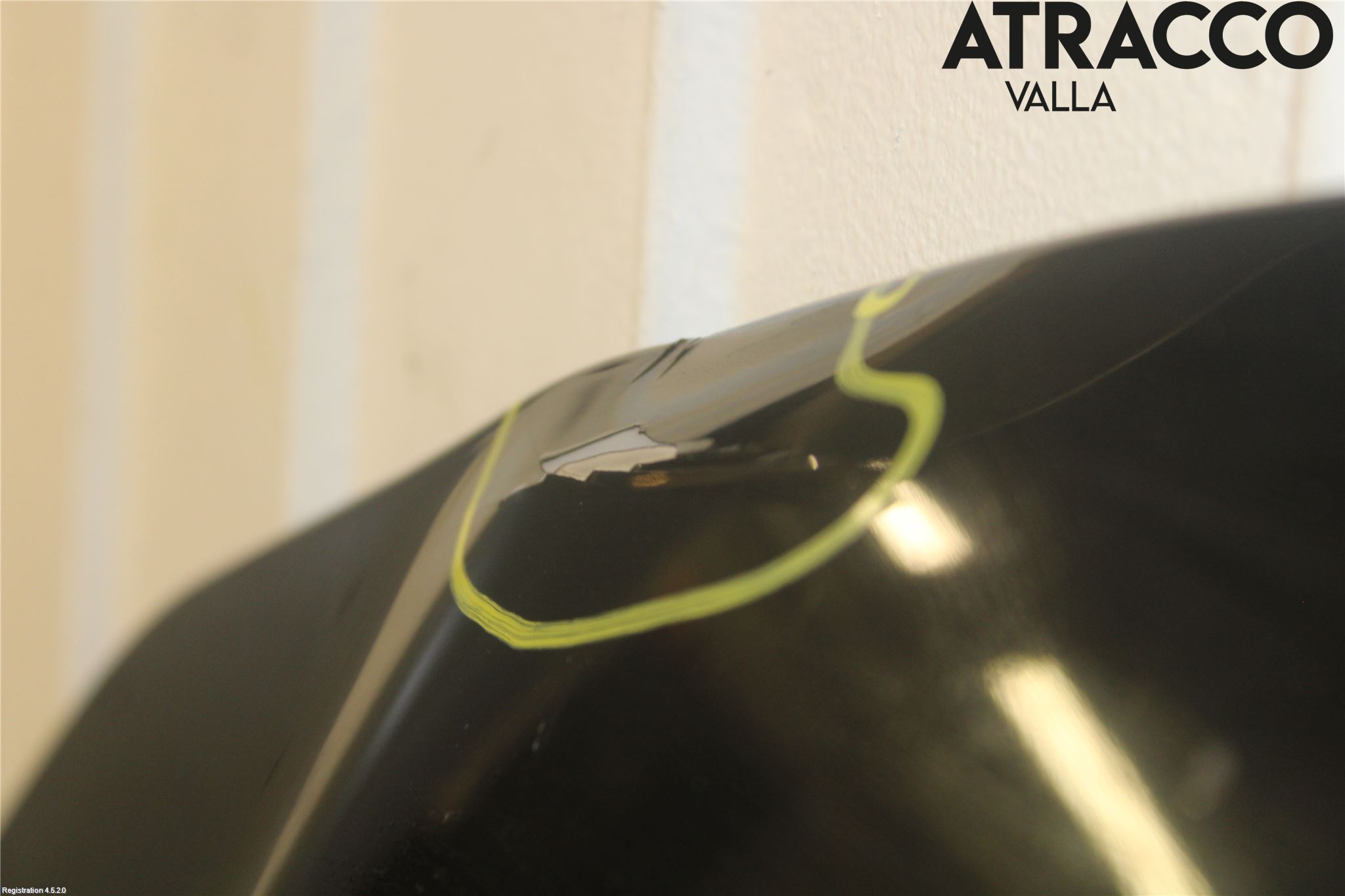 Porsche PANAMERA 09- Huv Fram