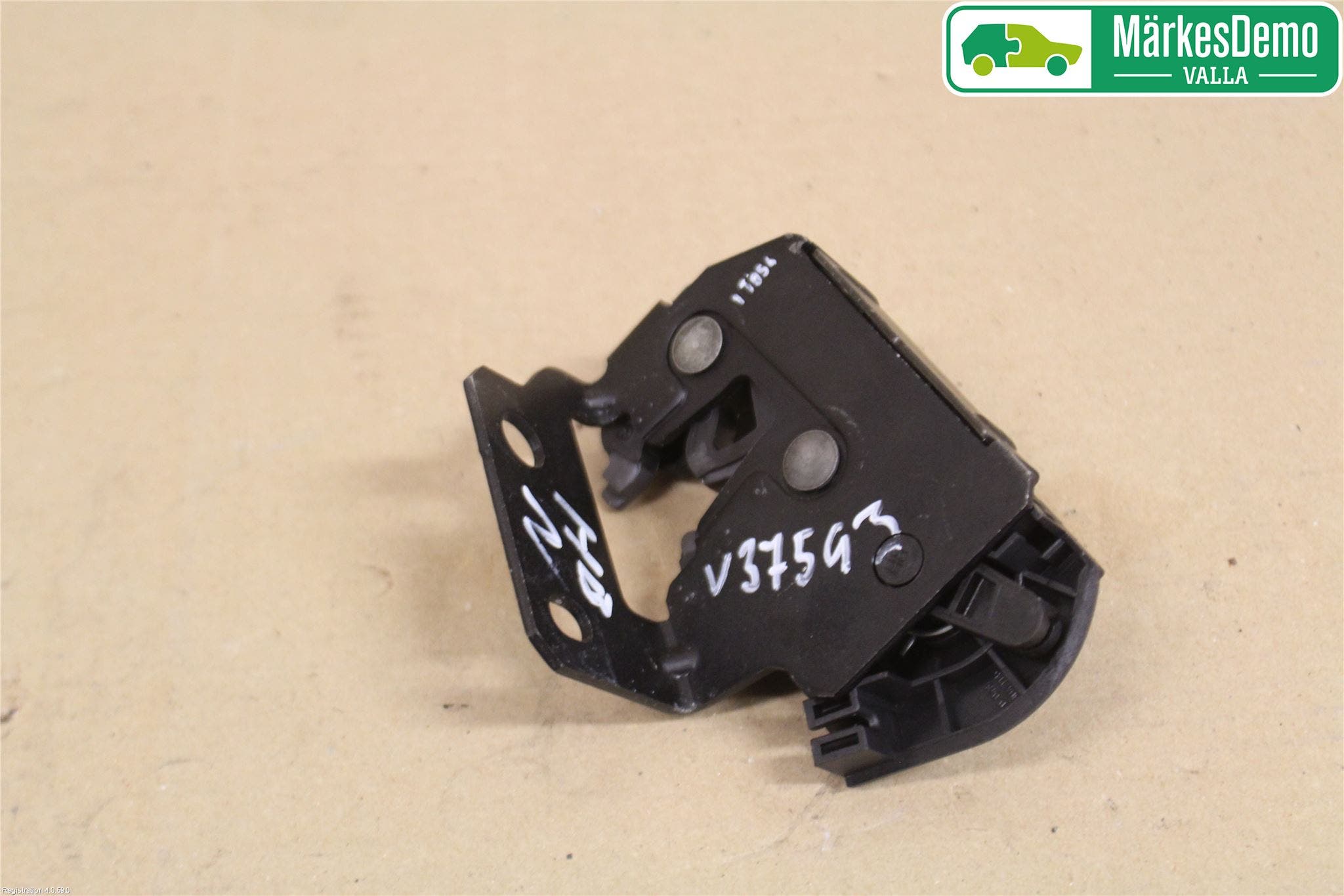 Volvo XC90 03-06 Låskista Baklucka