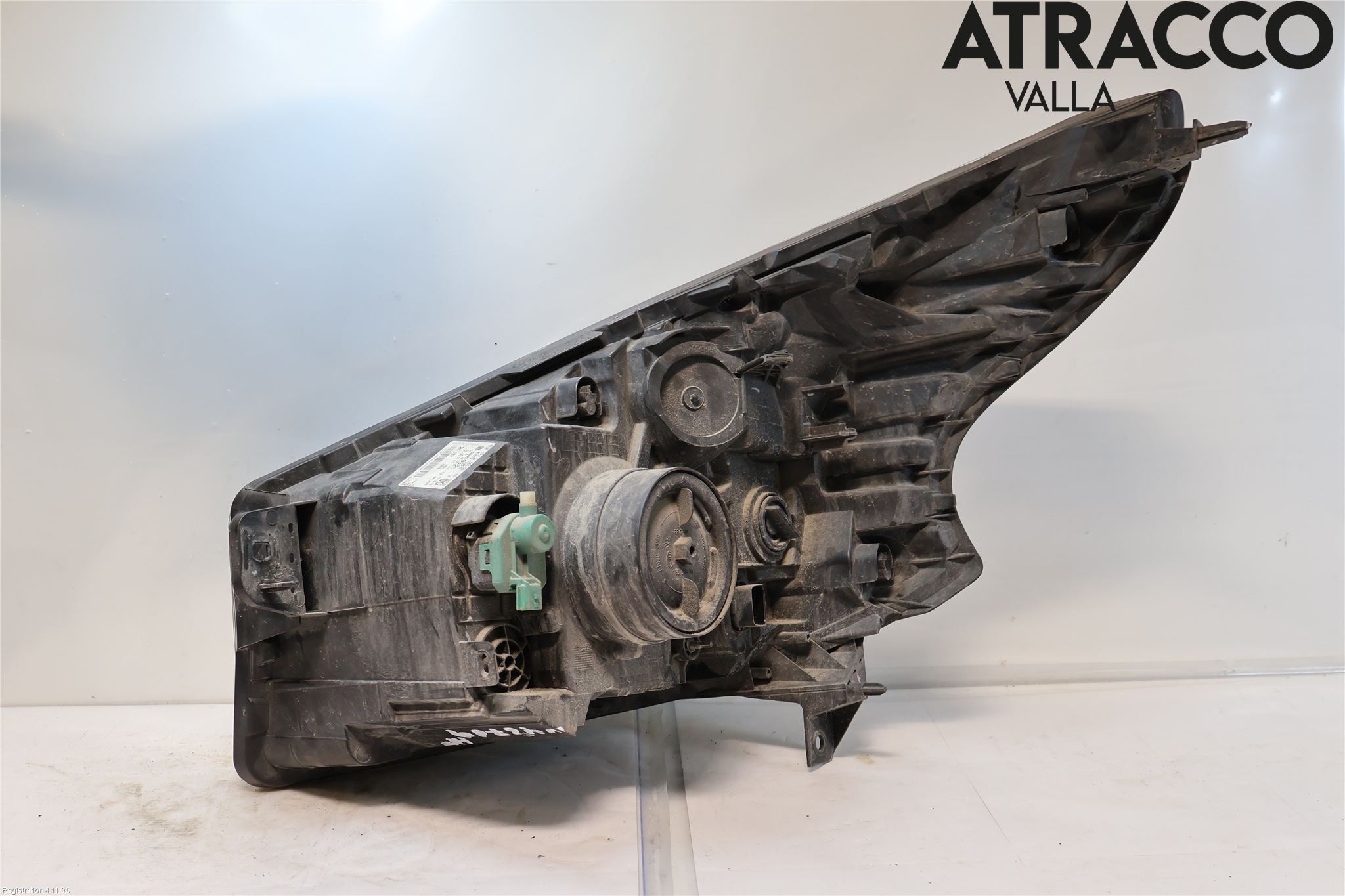 Opel VIVARO 15-19 Strålkastare Höger