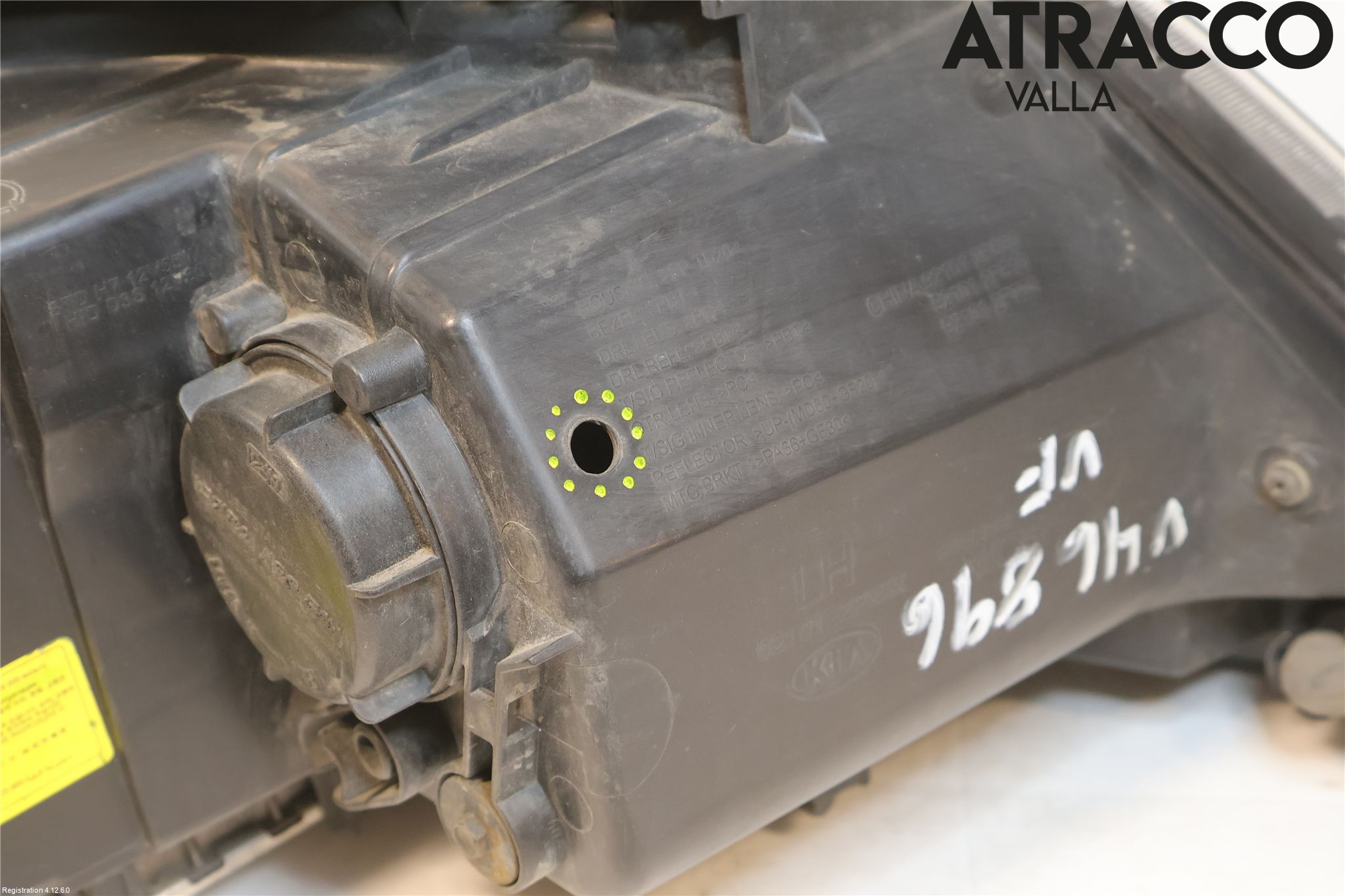 Kia SORENTO 10-14 Strålkastare Vänster