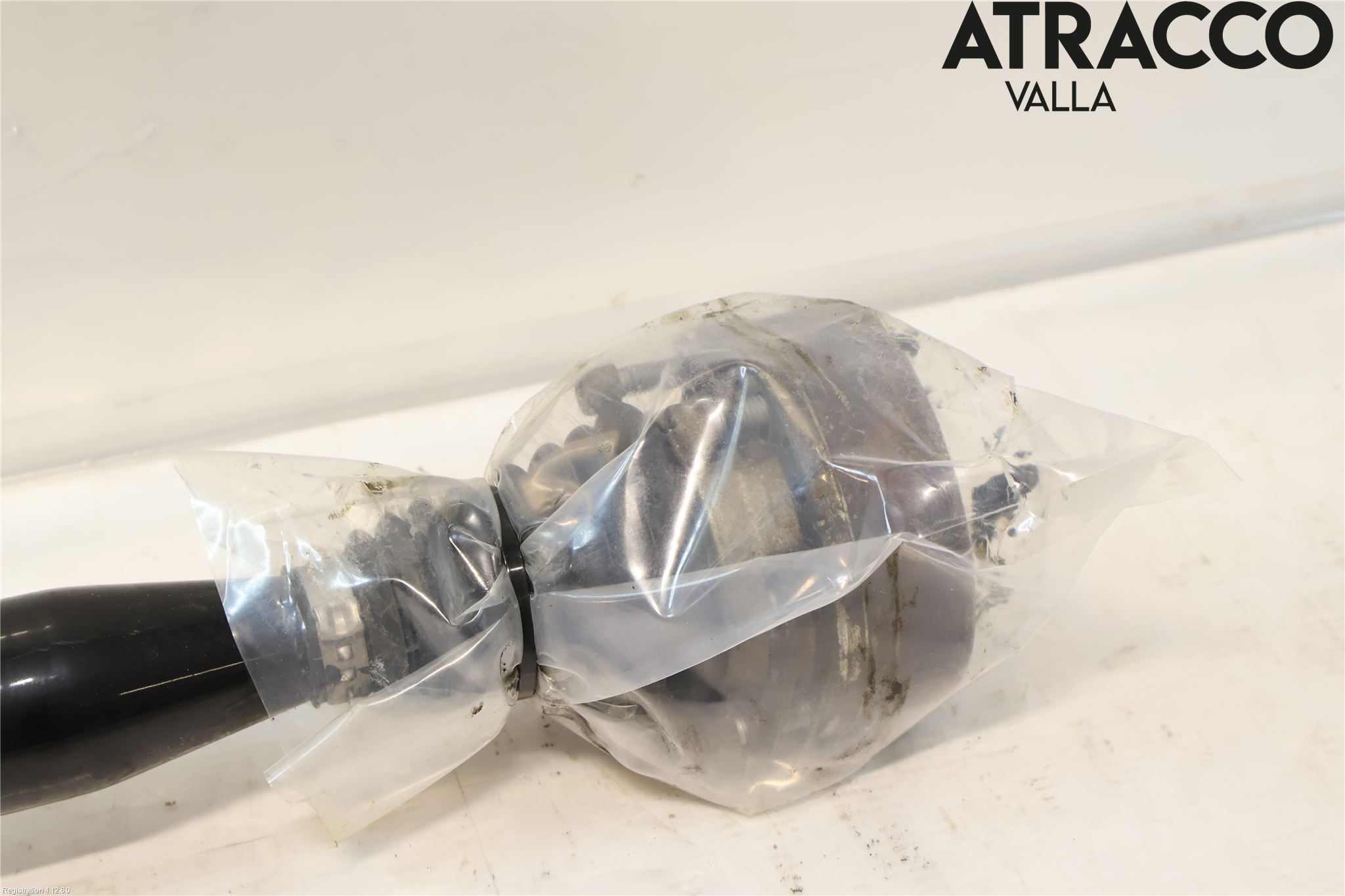 Volkswagen VW POLO 10-17 Drivaxel Fram Höger