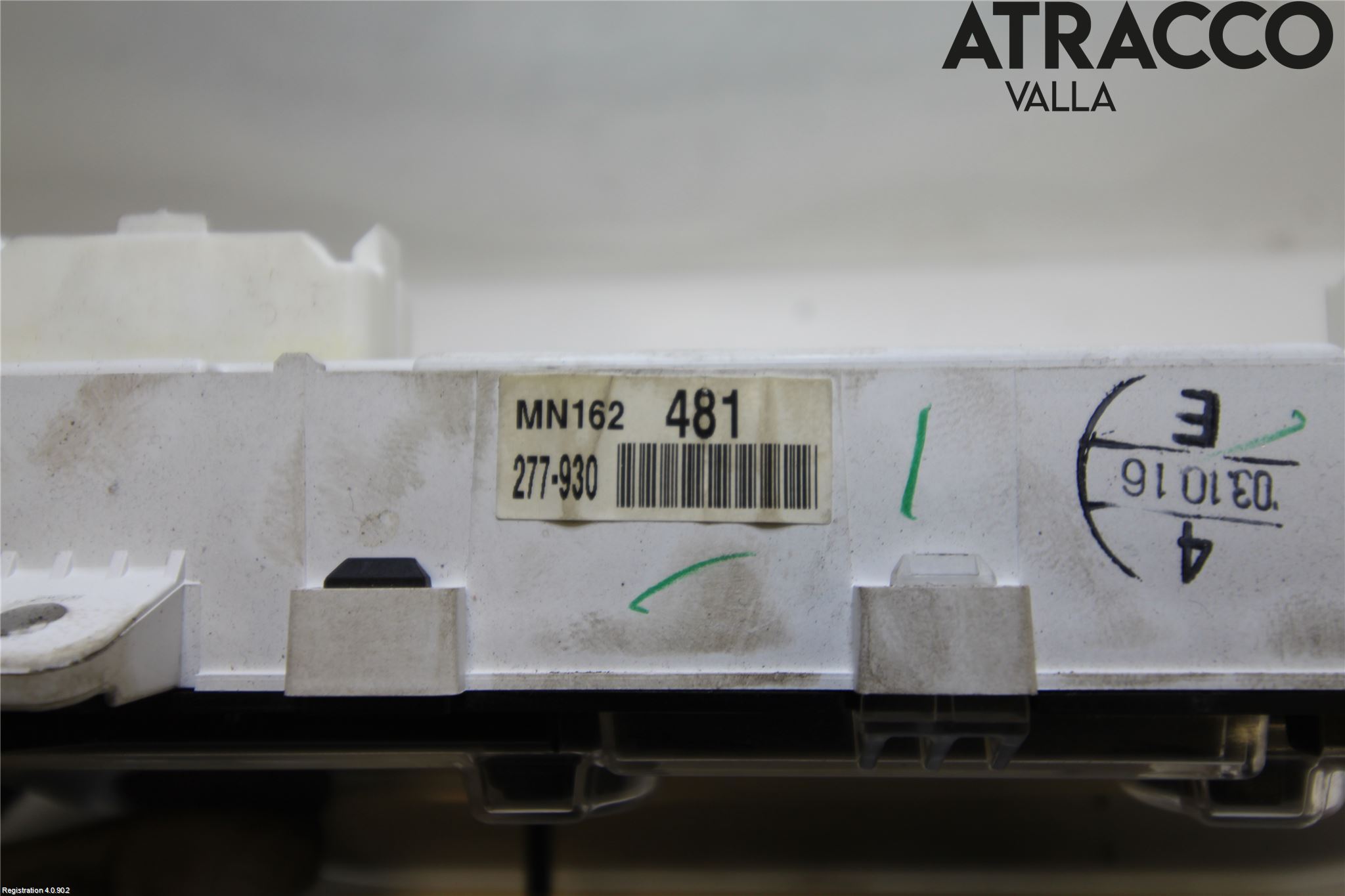 Mitsubishi OUTLANDER 01-07 Instrument Komb