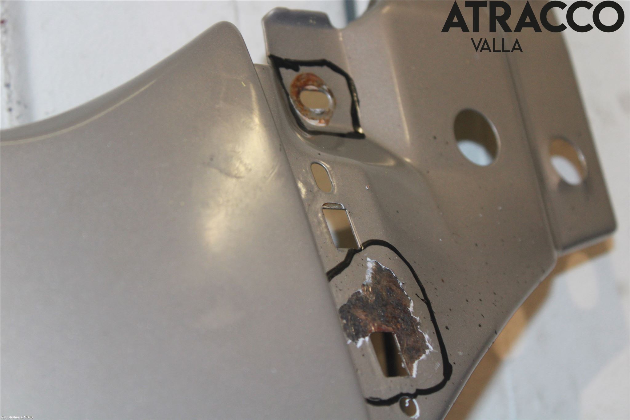 Volvo XC70 01-04 Skärm Fram Höger