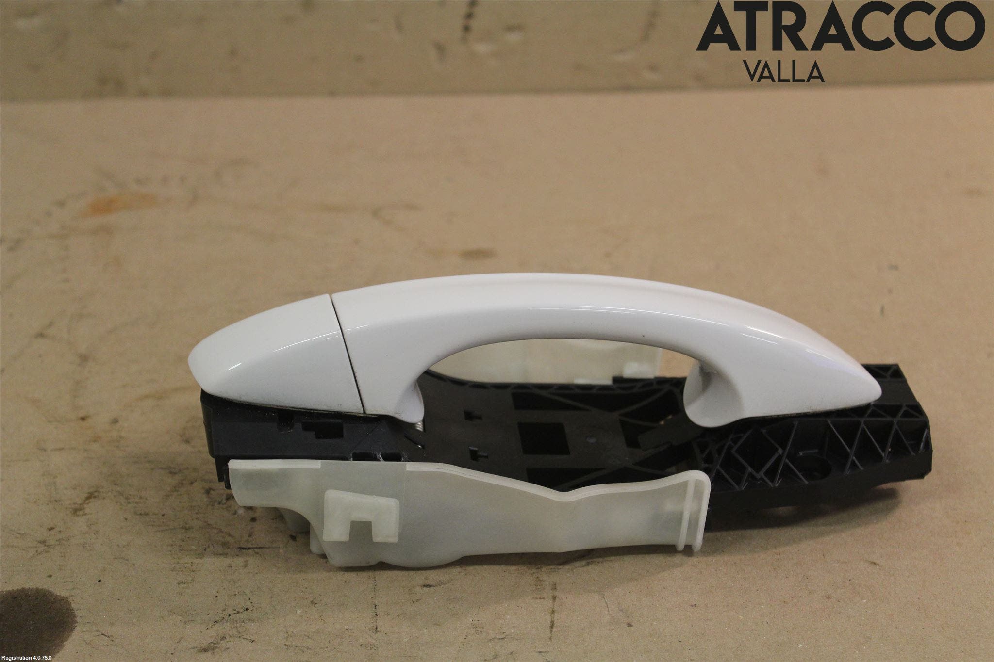 Skoda FABIA 15-21 Dörrhandtag Yttre Hö